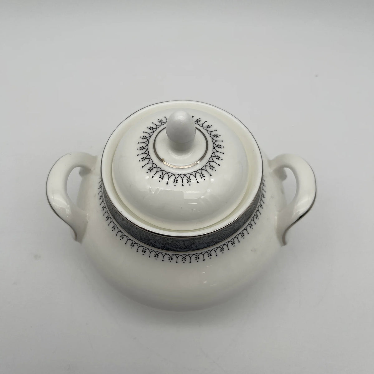 Royal Doulton / Sugar Bowl (Sugar Pot) / Sherbrooke / 1970-1990s / Fine Bone China / England / Silver, Acanthus, Blue, Western Tableware, Tea Time, Coffee Pot / [Vintage]