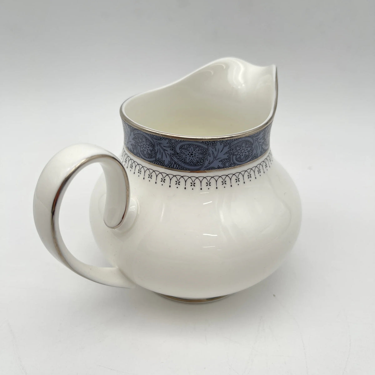 Royal Doulton / Creamer (Milk Pitcher) / Sherbrooke / 1970-1990s / Fine Bone China / England / Silver, Acanthus, Blue, Western Tableware, Tea Time, Jug / [Vintage]