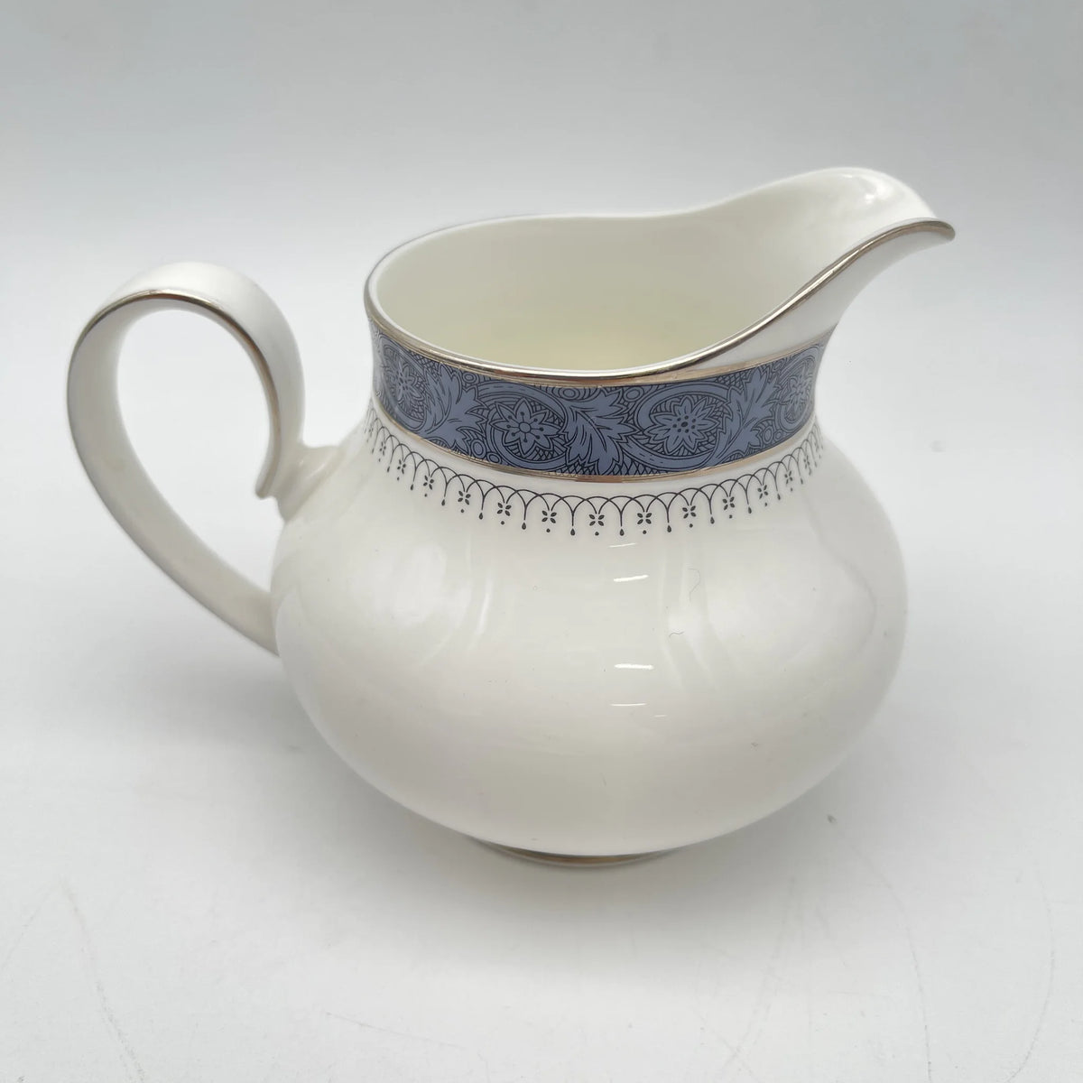 Royal Doulton / Creamer (Milk Pitcher) / Sherbrooke / 1970-1990s / Fine Bone China / England / Silver, Acanthus, Blue, Western Tableware, Tea Time, Jug / [Vintage]