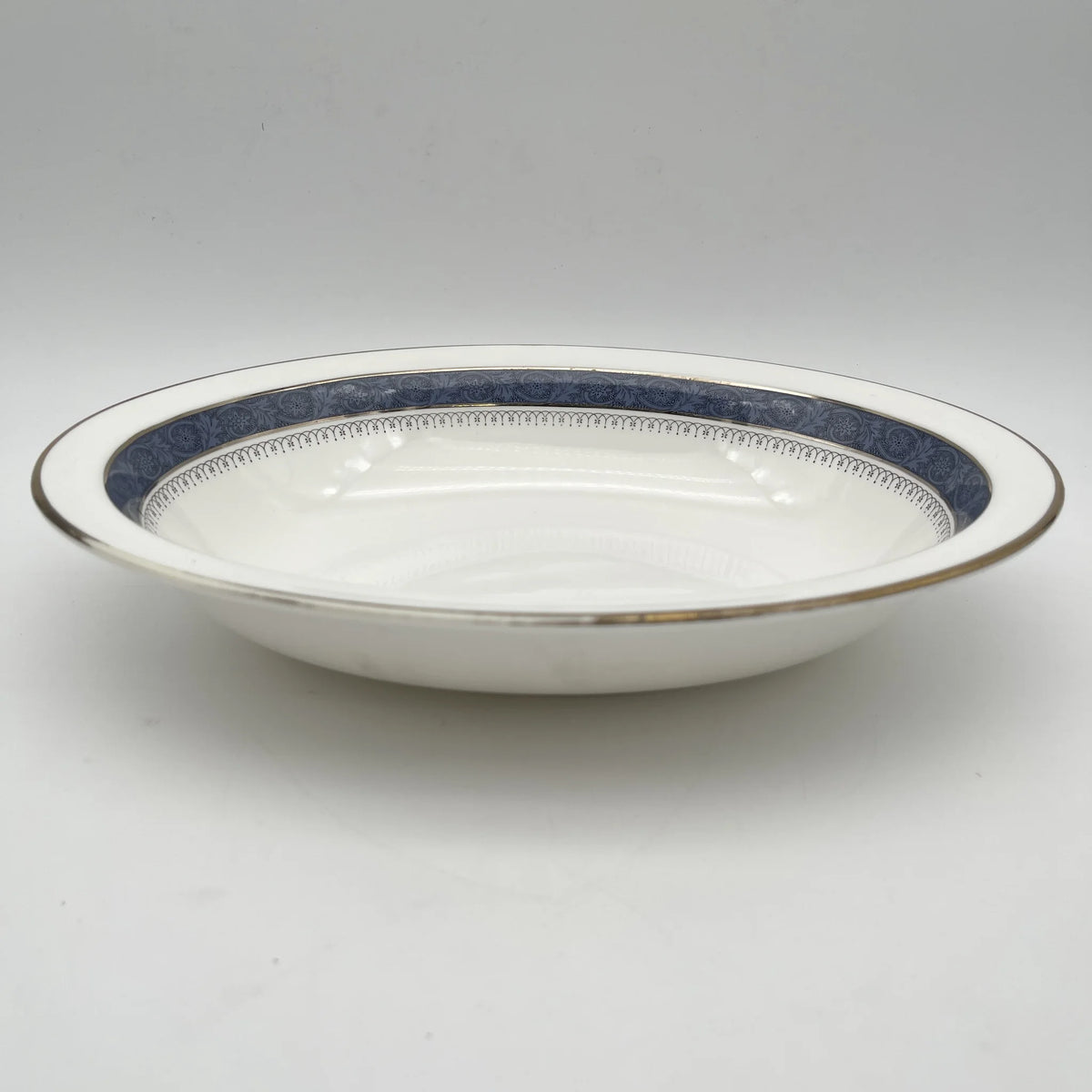 Royal Doulton / Oval serving bowl (large bowl) / Sherbrooke / 1970-1990s / Fine Bone China / England / Silver, acanthus, blue, Western tableware, dessert plate / [Vintage]