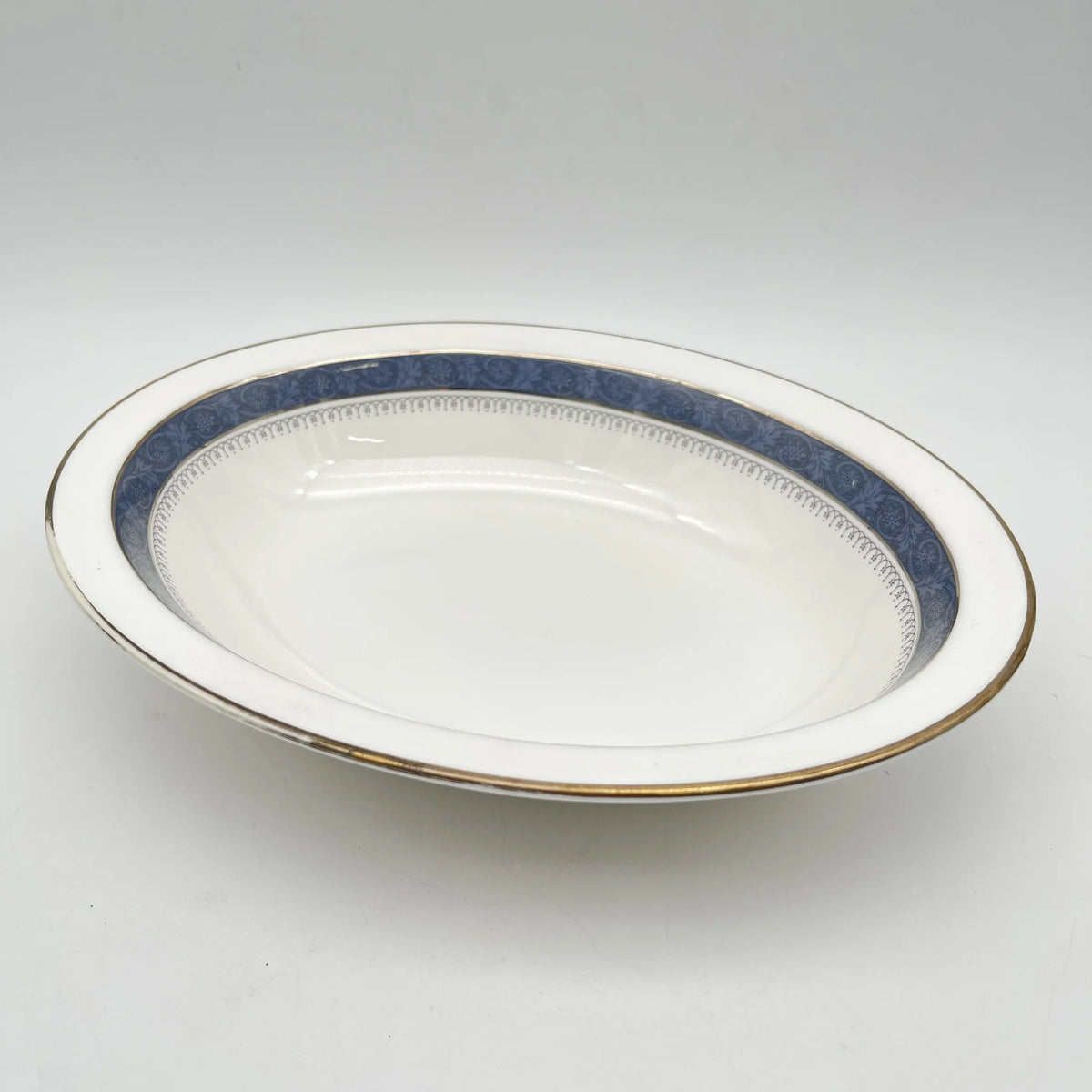 Royal Doulton / Oval serving bowl (large bowl) / Sherbrooke / 1970-1990s / Fine Bone China / England / Silver, acanthus, blue, Western tableware, dessert plate / [Vintage]