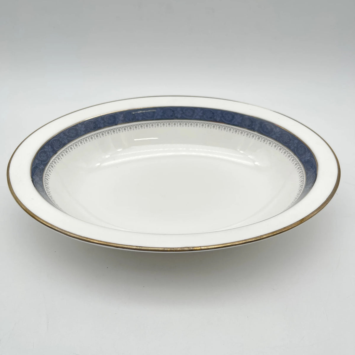 Royal Doulton / Oval serving bowl (large bowl) / Sherbrooke / 1970-1990s / Fine Bone China / England / Silver, acanthus, blue, Western tableware, dessert plate / [Vintage]
