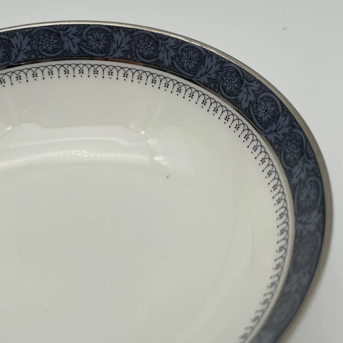 Royal Doulton（皇家道尔顿）/谷物碗（中碗）/ Sherbrooke / 1970-1990年代/ Fine Bone China /英国/银彩， 阿坎萨斯，蓝色，西式餐具，沙拉盘/[复古]