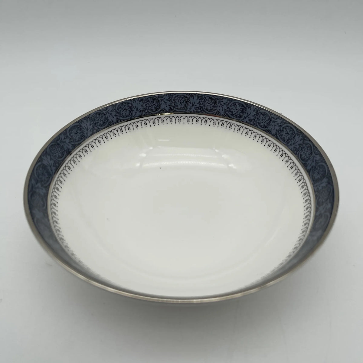 Royal Doulton（皇家道尔顿）/谷物碗（中碗）/ Sherbrooke / 1970-1990年代/ Fine Bone China /英国/银彩， 阿坎萨斯，蓝色，西式餐具，沙拉盘/[复古]