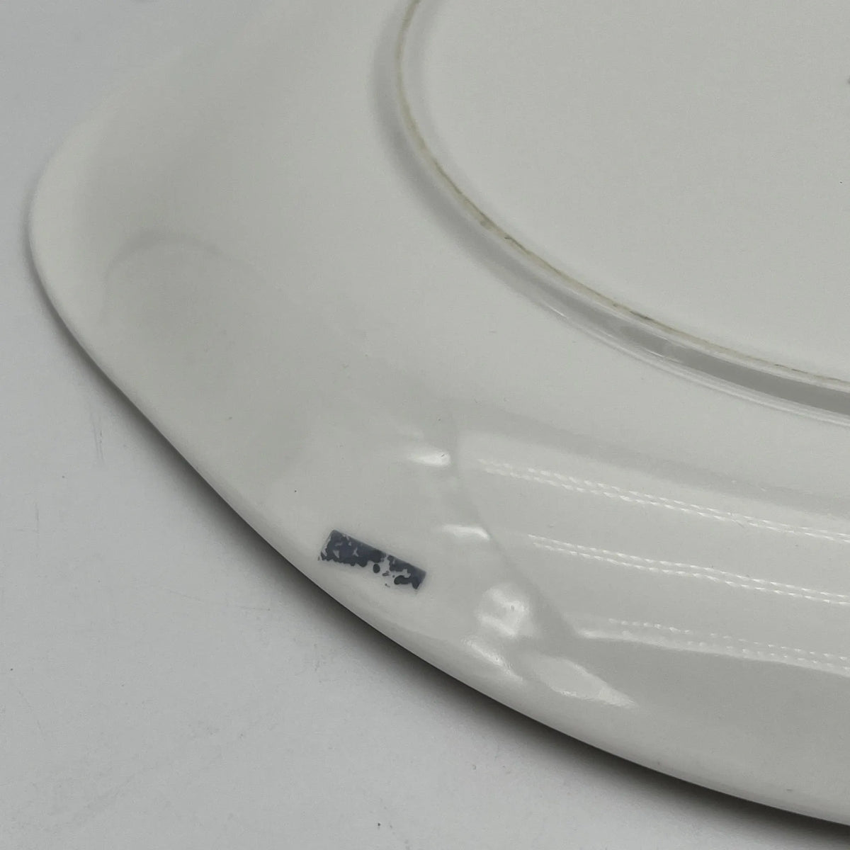 Royal Doulton / Serving plate (large plate) / Sherbrooke / 1970-1990s / Fine Bone China / England / Silver, acanthus, blue, Western tableware, dessert plate, pasta plate, curry plate / [Vintage]