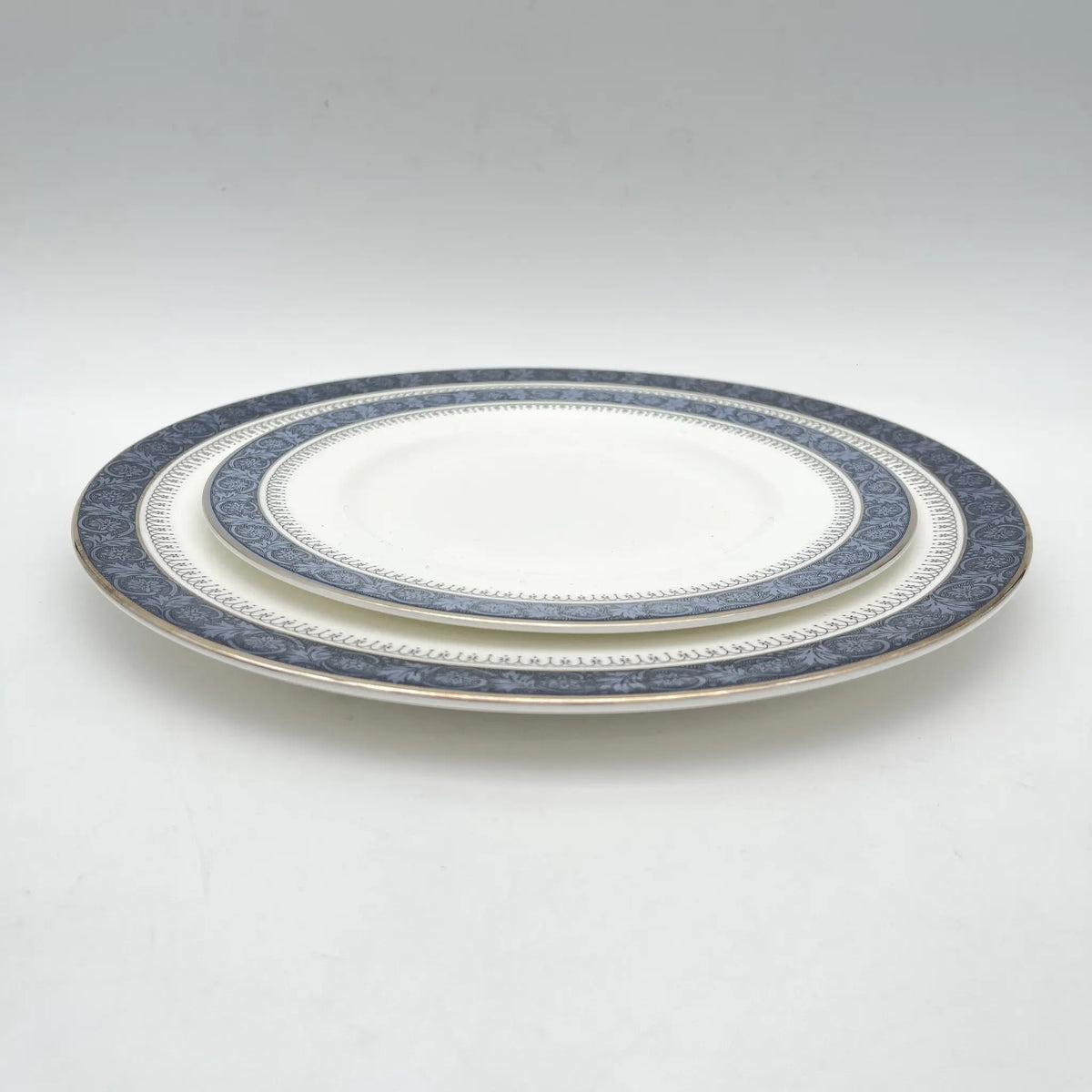 Royal Doulton / Dinner & Dessert Plate / Sherbrooke / 1970-1990s / Fine Bone China / England / Silver, Acanthus, Blue, Western Tableware, Dessert Plate, Set of 2 / [Vintage]