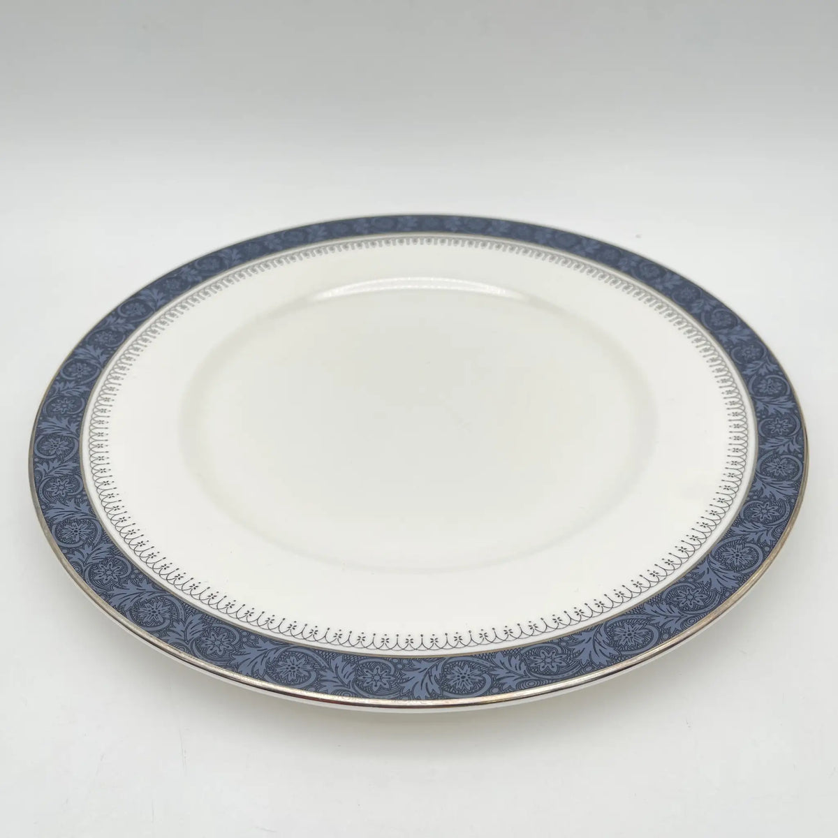 Royal Doulton / Dinner & Dessert Plate / Sherbrooke / 1970-1990s / Fine Bone China / England / Silver, Acanthus, Blue, Western Tableware, Dessert Plate, Set of 2 / [Vintage]