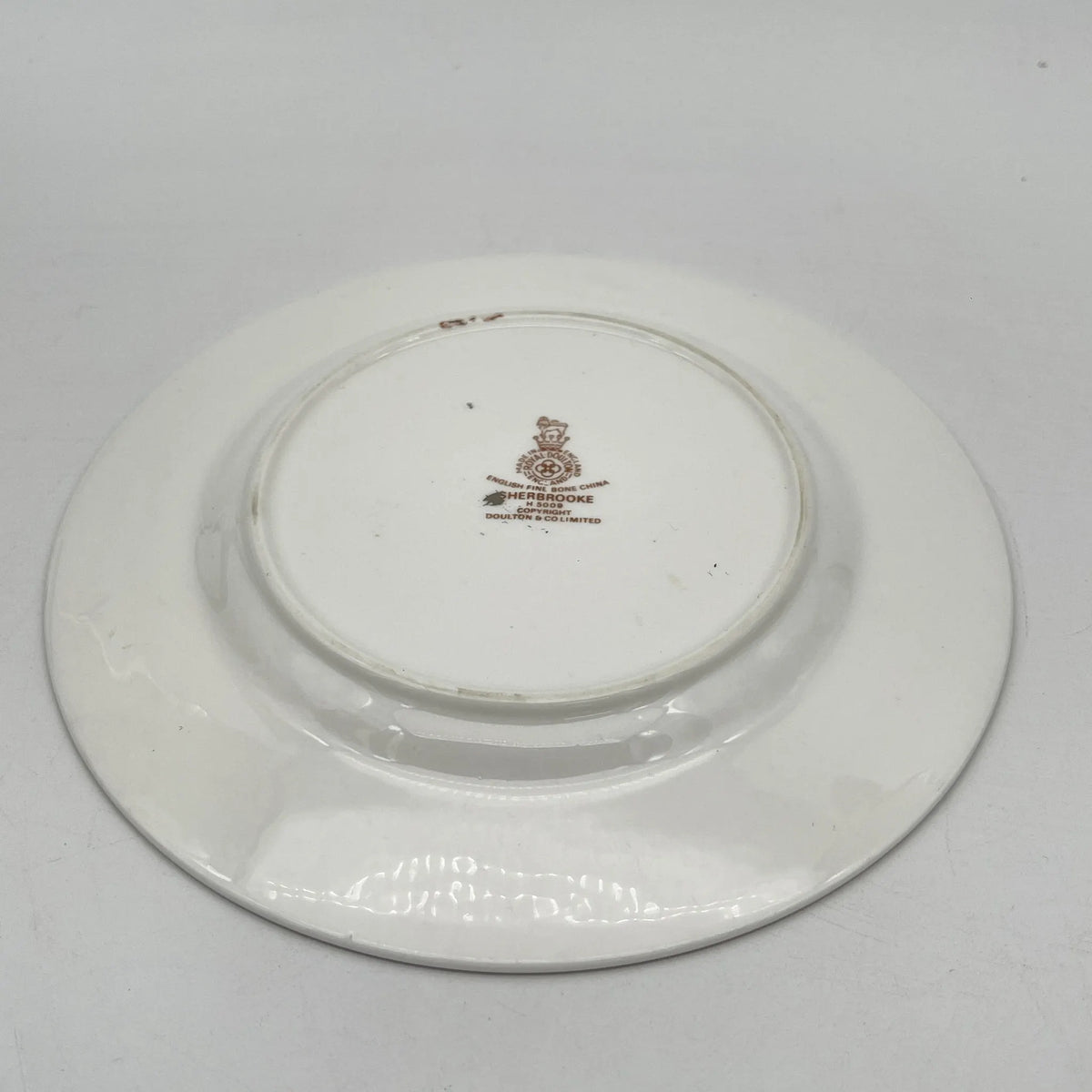 Royal Doulton / Trio 2P + Spare Saucer / Sherbrooke / 1970-1990s / Fine Bone China / England / Cup and saucer, silver, acanthus, blue, Western tableware, 2-piece set / [Vintage]