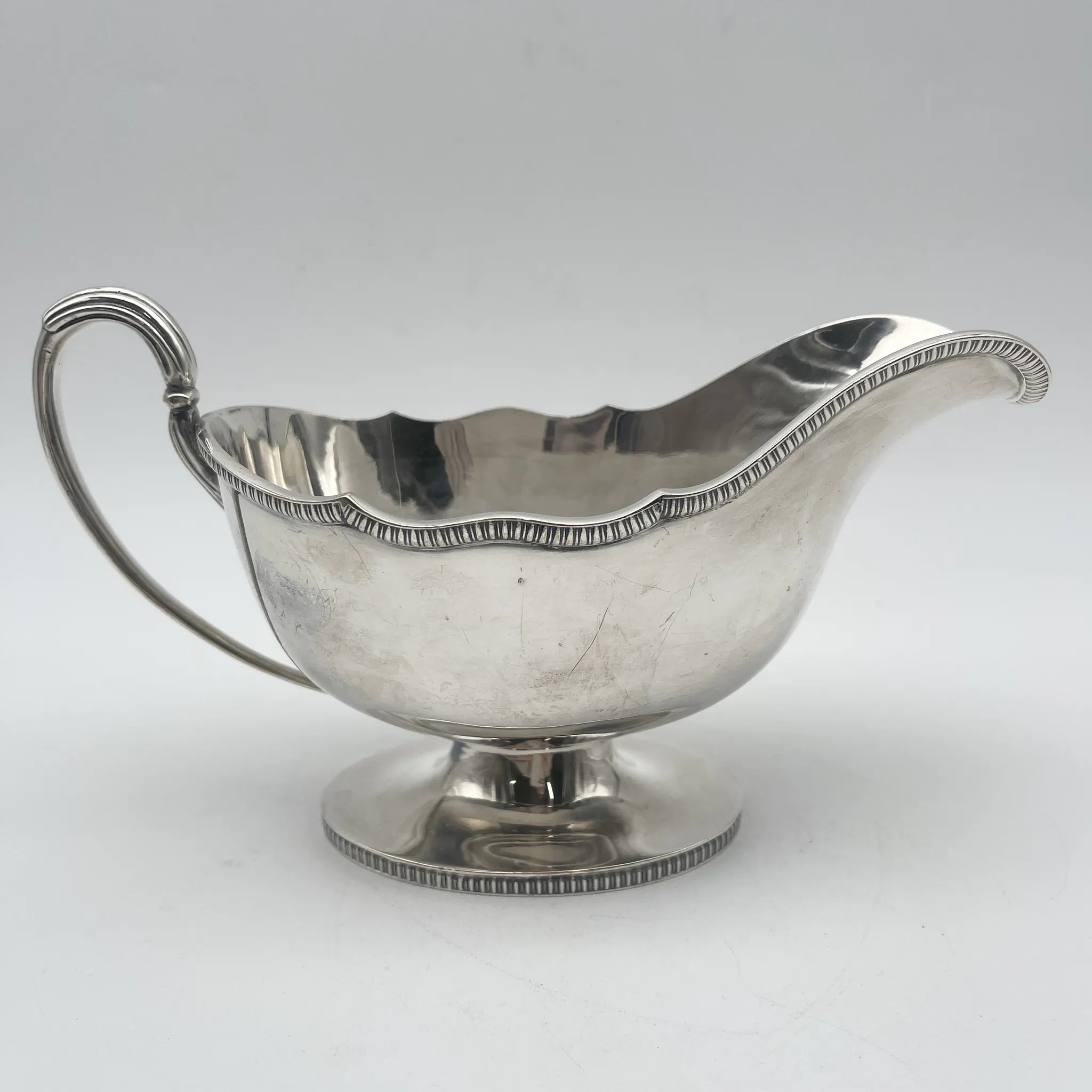 [Vintage] Gravy boat (Saucière/Sauce boat) / Harrods / Estimated mid-20C / Silver plate / England / EPNS, Gadrun