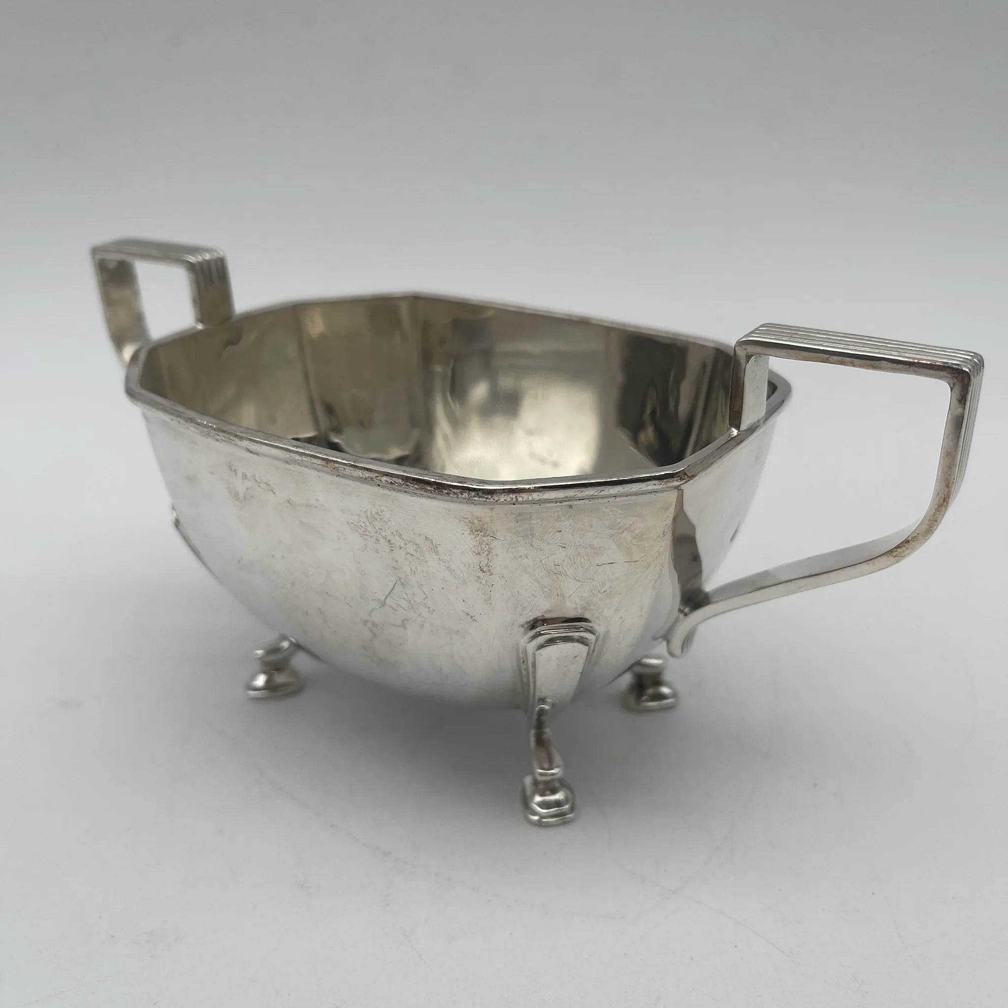[Vintage] Sugar bowl (sugar pot) / Art Deco / Estimated 1930s / Silver plate / England / EPNS, with legs, octogonal