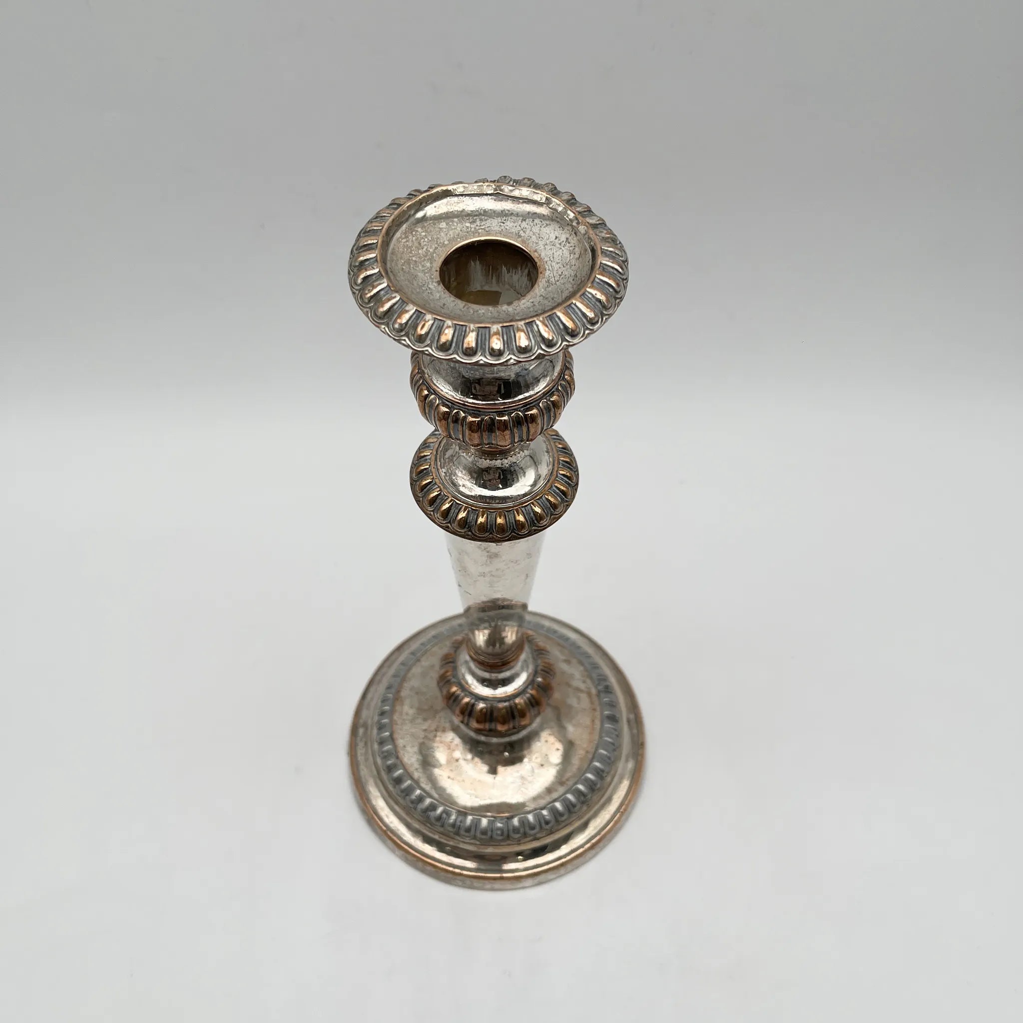 [Antique] Candle stand (candelabra) / Estimated early 20C / Silver plate / England / Baluster, Gadrun