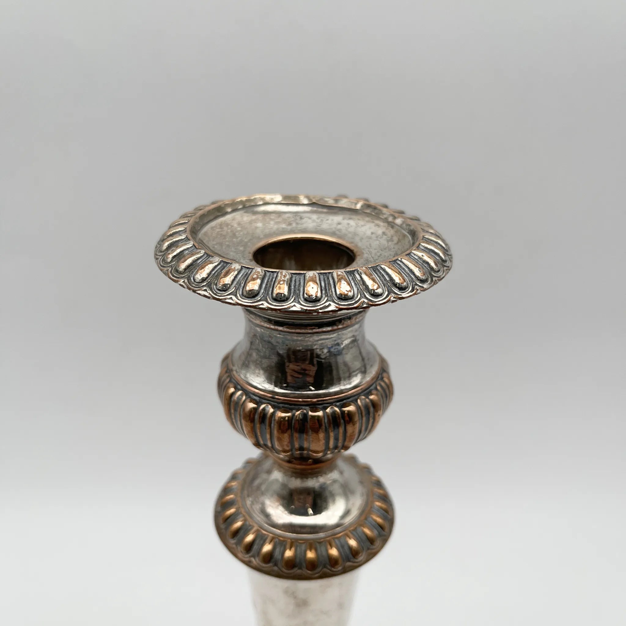 [Antique] Candle stand (candelabra) / Estimated early 20C / Silver plate / England / Baluster, Gadrun