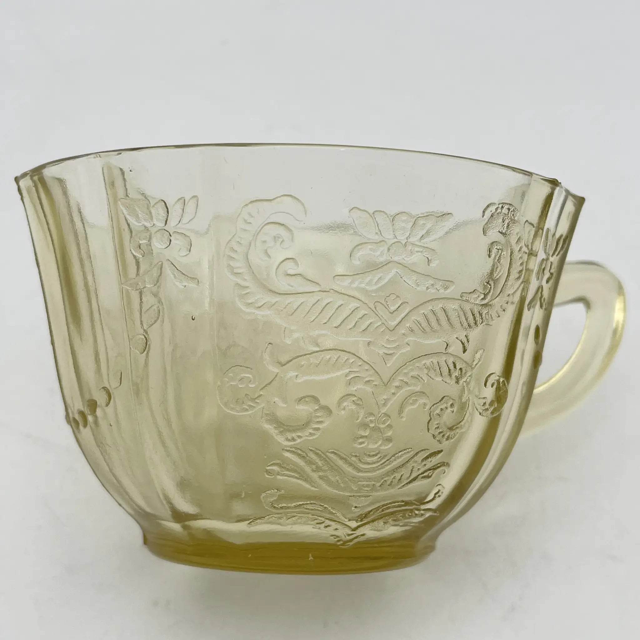 [Vintage] Cup & saucer 2P / Federal Glass / Madrid / 1930s / Glass / America / Depression glass, embossed molding, amber