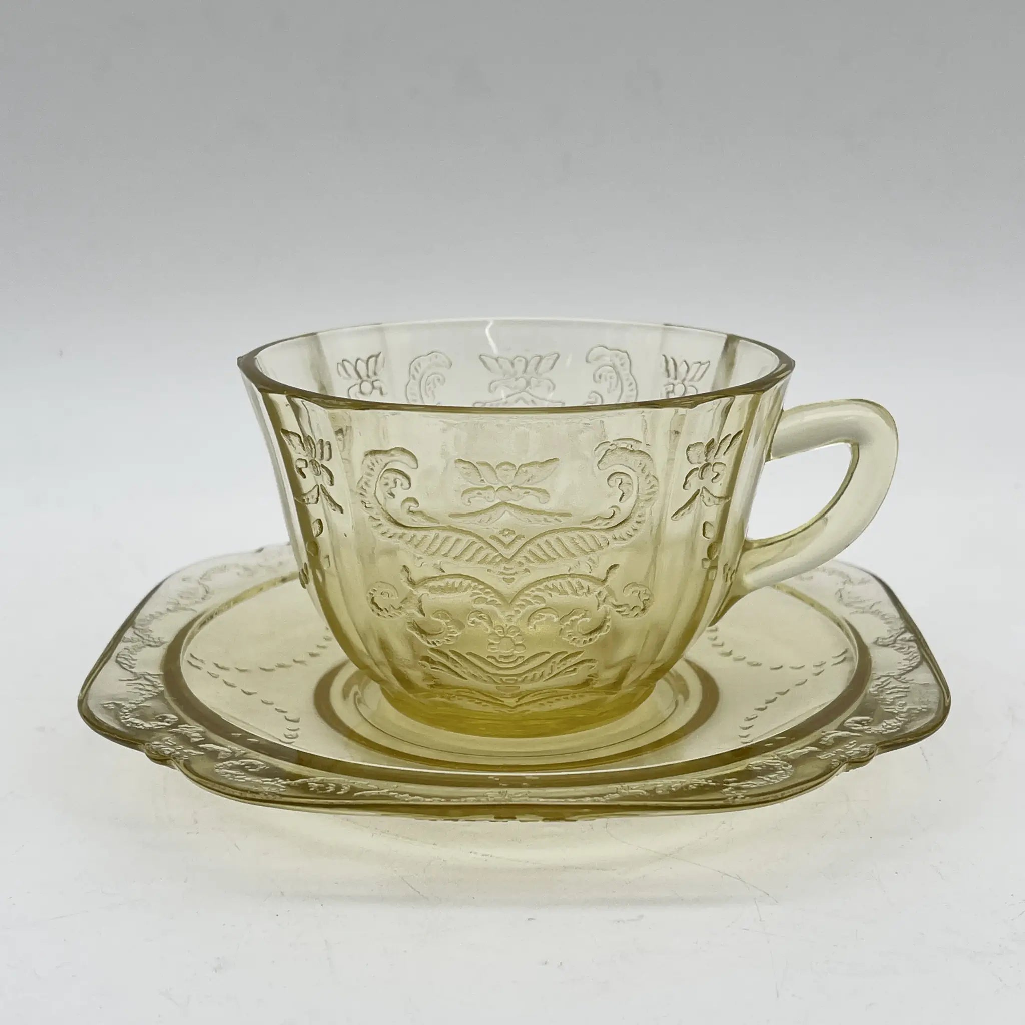 【ビンテージ】 カップ＆ソーサー2P / Federal Glass (フェデラル・グラス) / Madrid / 1930s / ガラス / アメリカ / デプレッショングラス, 型押し成型, アンバー