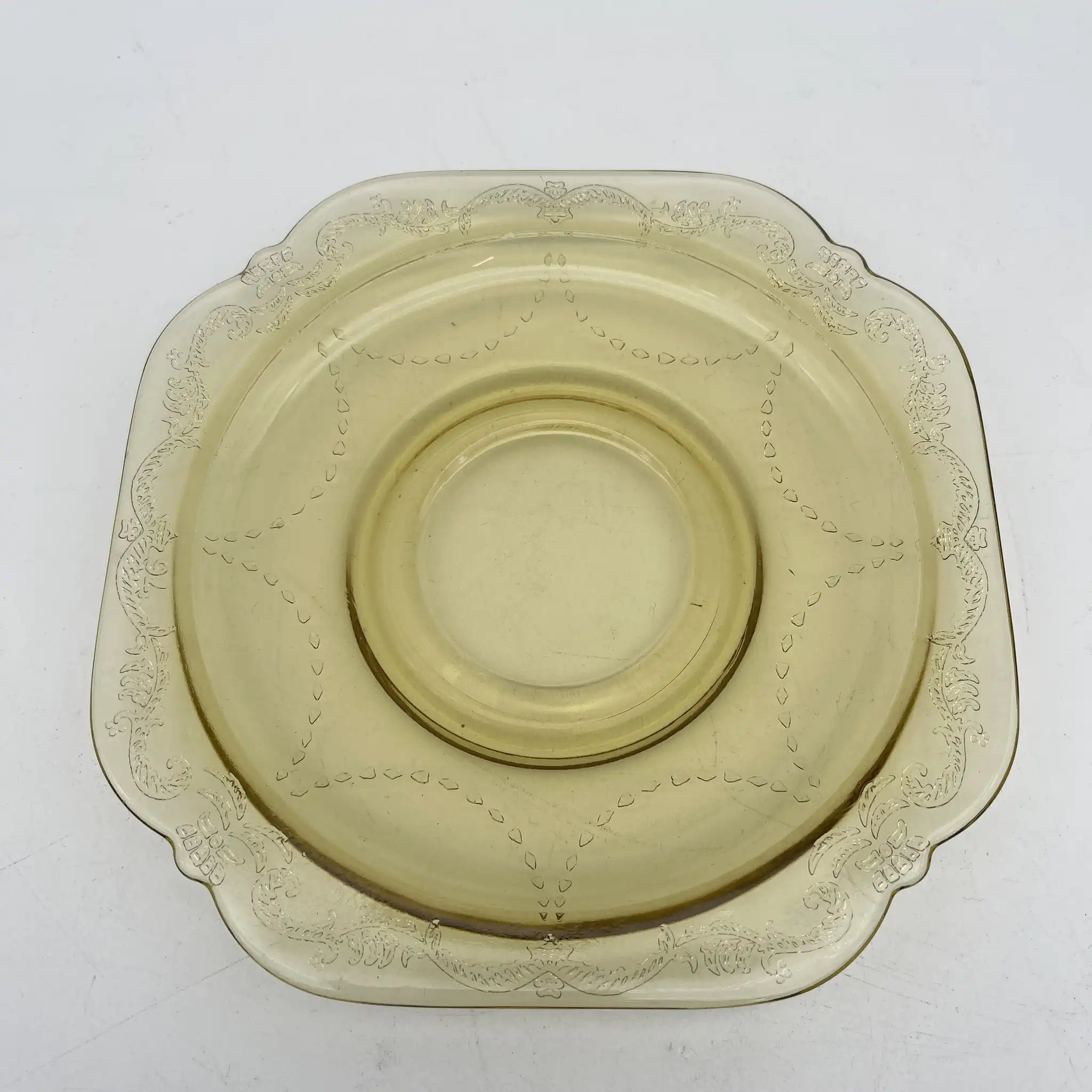 [Vintage] Cup & saucer 2P / Federal Glass / Madrid / Recollection / 1976 / Glass / America / Depression glass, embossed molding, amber