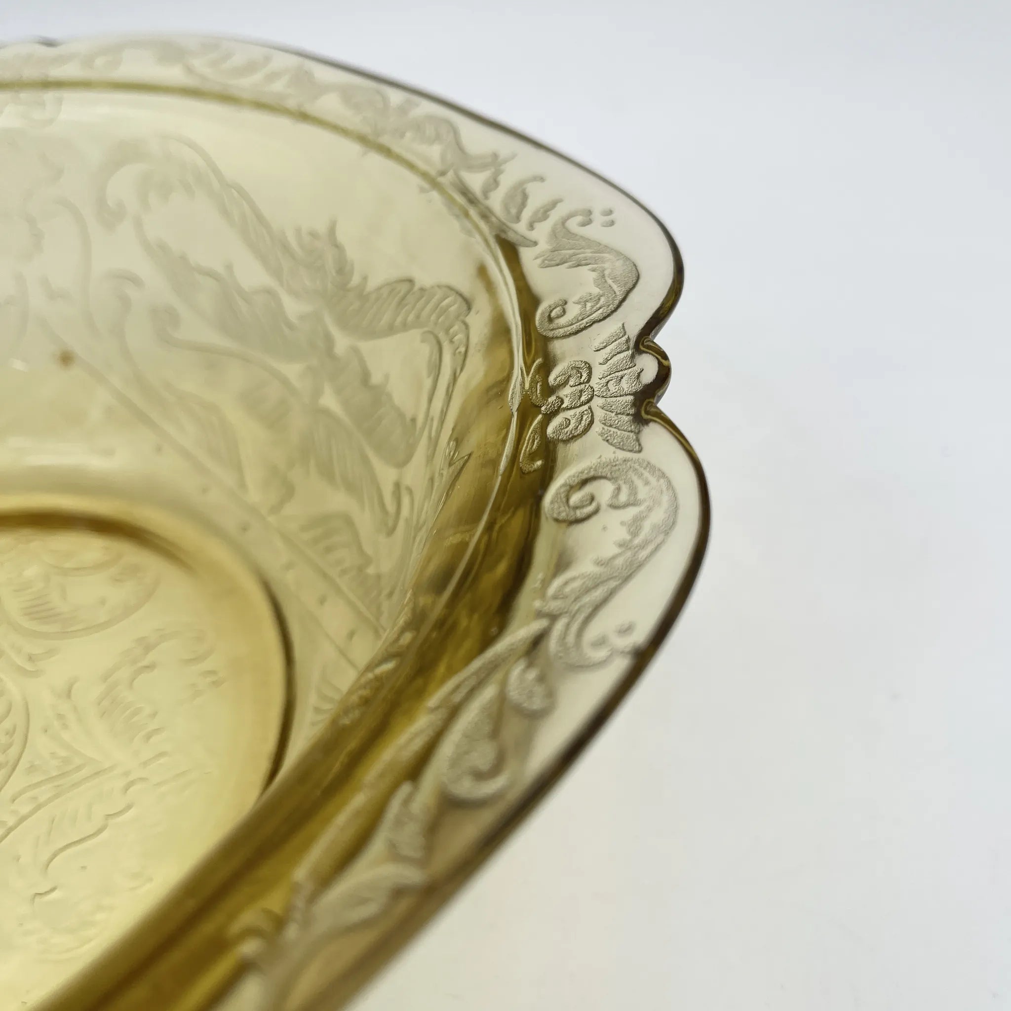 [Vintage] Serving bowl (large bowl) / Federal Glass / Madrid / 1930s / Glass / America / Depression glass, embossed molding, amber
