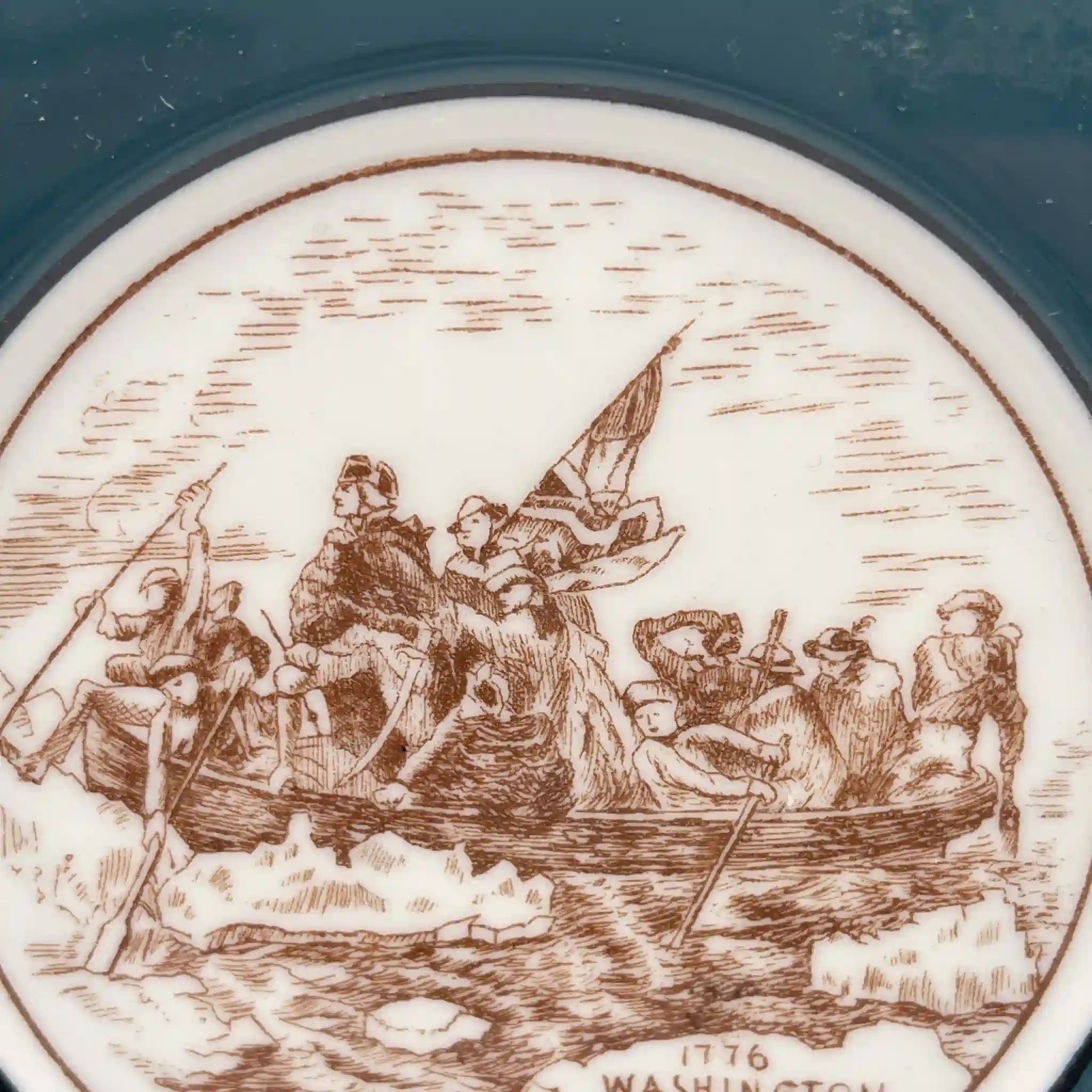 【复古】黄油盘（豆盘）/ Syracuse China / 1776 WASHINGTON CROSSING THE DELAWARE / 1920-1940s /陶瓷/ 美国/绘盘，铜版转印