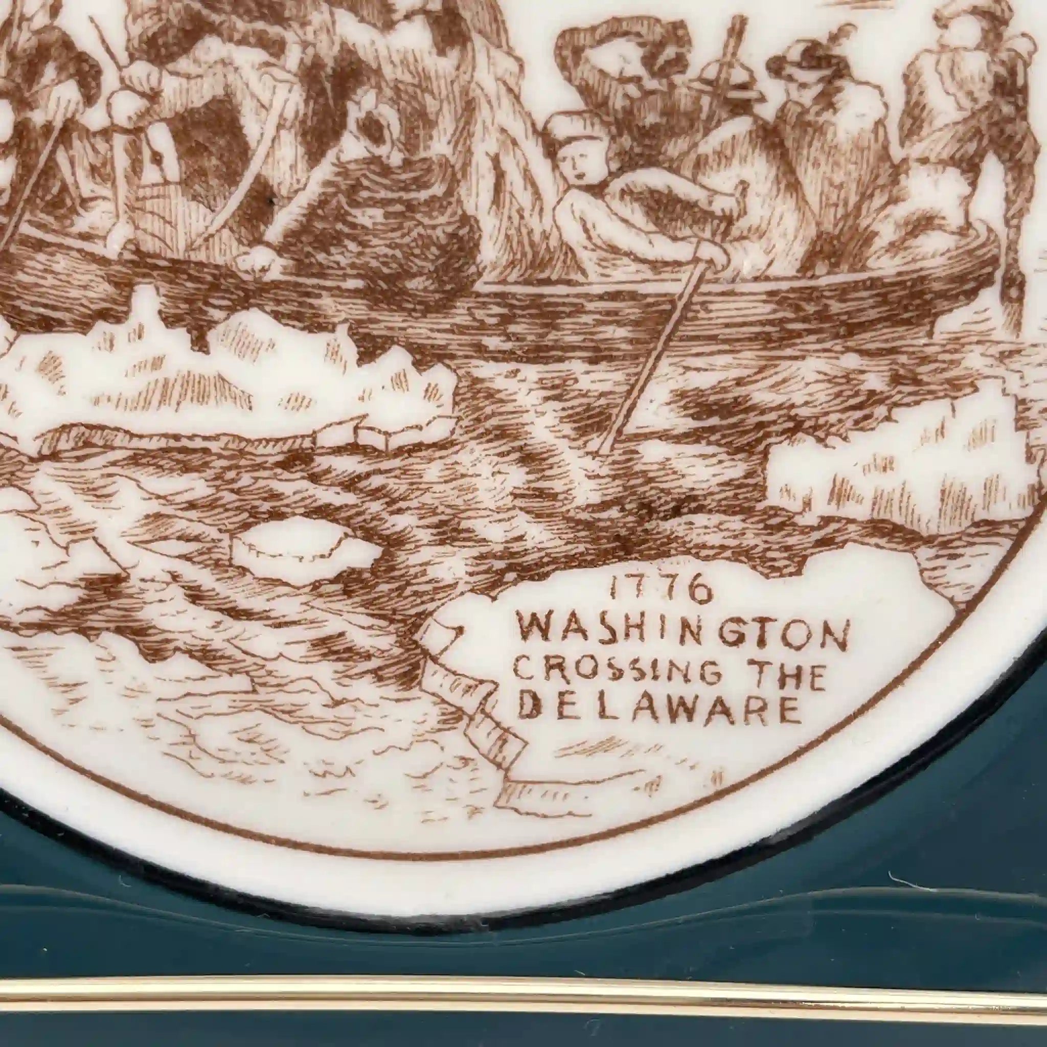 【复古】黄油盘（豆盘）/ Syracuse China / 1776 WASHINGTON CROSSING THE DELAWARE / 1920-1940s /陶瓷/ 美国/绘盘，铜版转印
