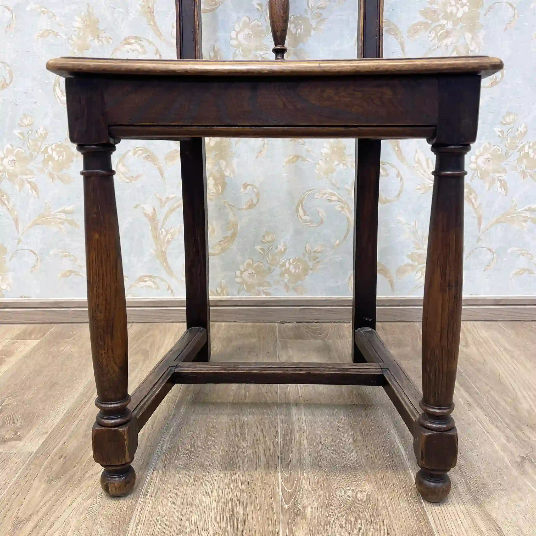 [Antique] Hall chair / estimated around 1900 / oak / England / baluster, shell