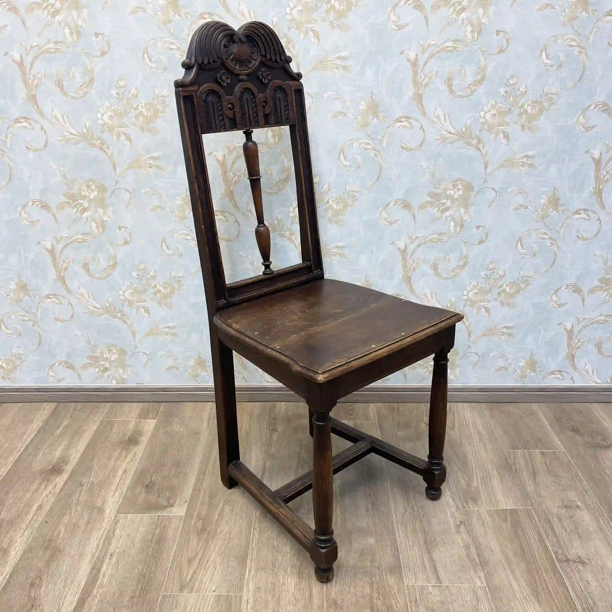 [Antique] Hall chair / estimated around 1900 / oak / England / baluster, shell
