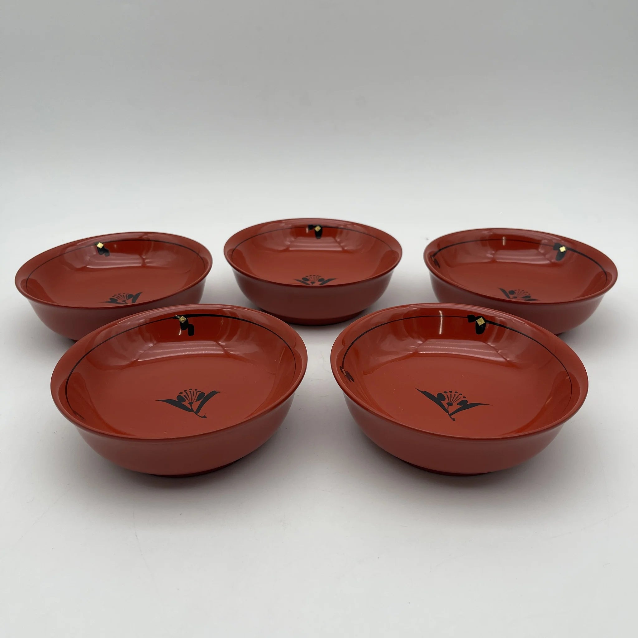 骨董品　沈金　黒漆塗り椀　蝶菊文様1客　正月　吸物椀二客セット 骨董品 沈金 黒漆塗り椀 蝶菊文様1客 正月 吸物椀二