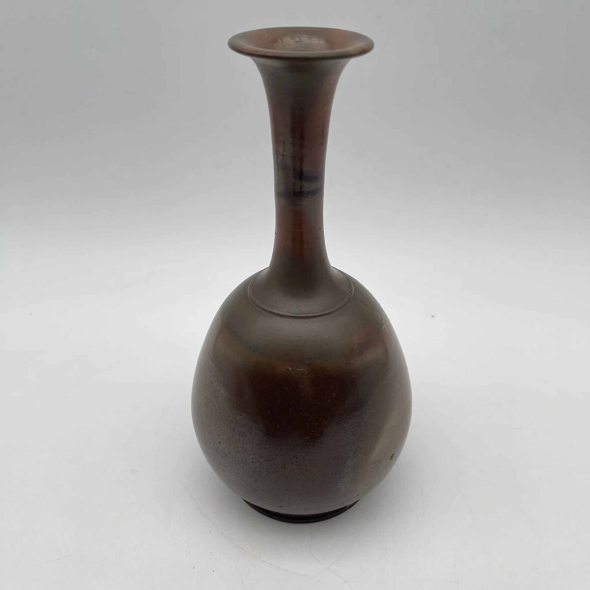 【リユース】 花入 (花瓶) / 備前焼 / 陶器 / 日本 / 箱付