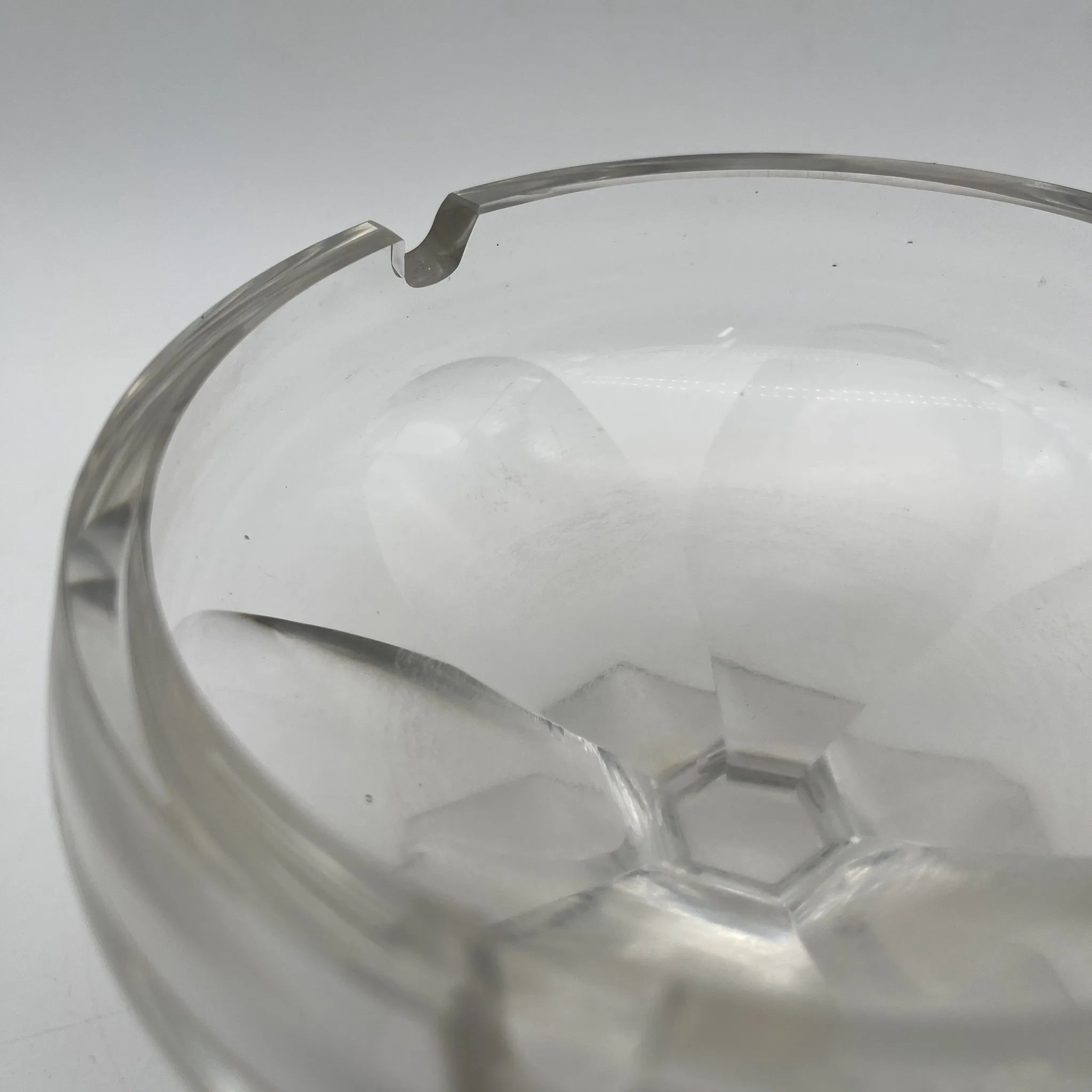 [Vintage] Ashtray / Estimated 1930-70s / Glass / Japan / With stem
