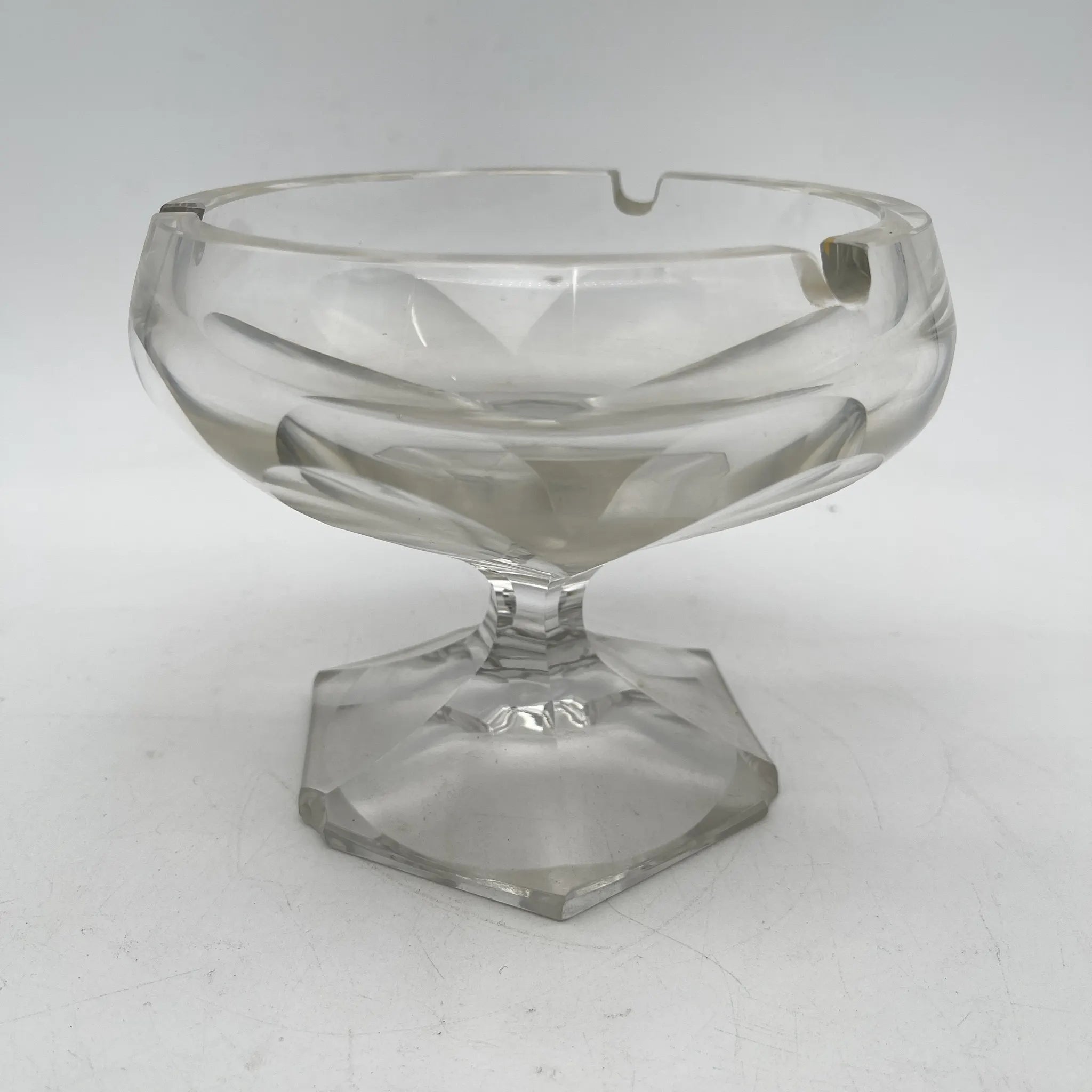 【ビンテージ】 アッシュトレイ (灰皿) / 推定1930-70s / ガラス / 日本 / ステム付