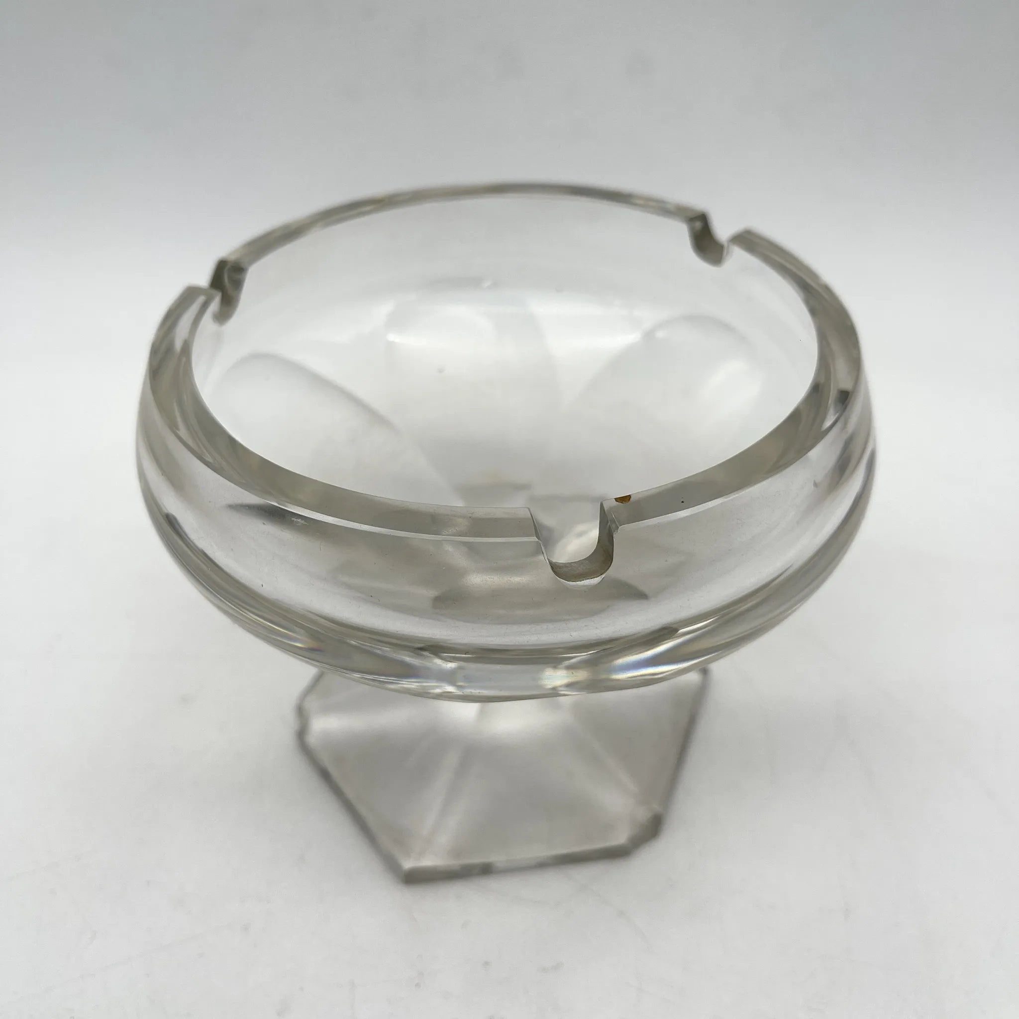 [Vintage] Ashtray / Estimated 1930-70s / Glass / Japan / With stem