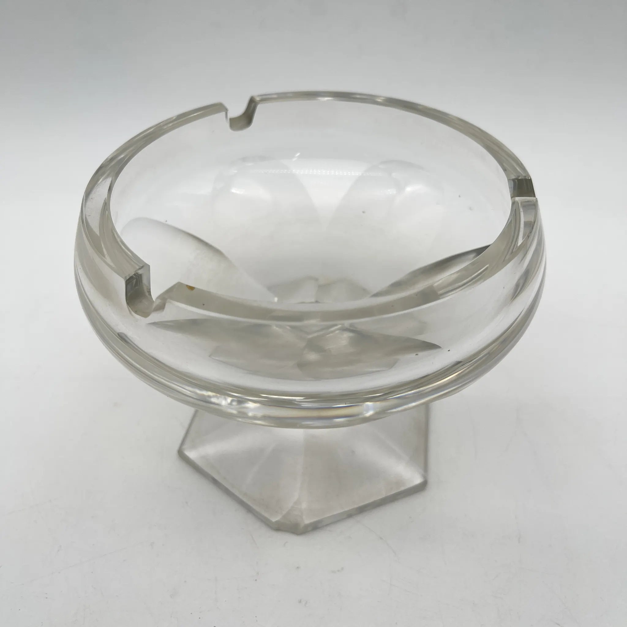 [Vintage] Ashtray / Estimated 1930-70s / Glass / Japan / With stem