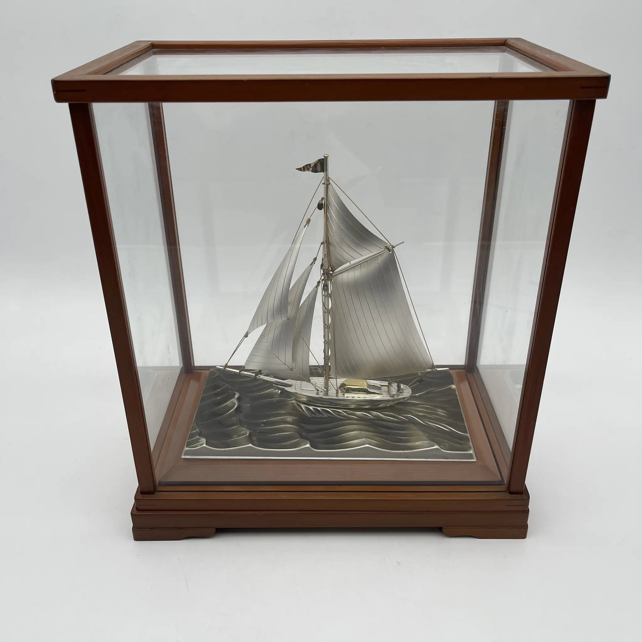 [Reuse] Object / Hiko Sekitake / Yacht / Estimated 1980-90s / Sterling silver / Japan / Glass case included