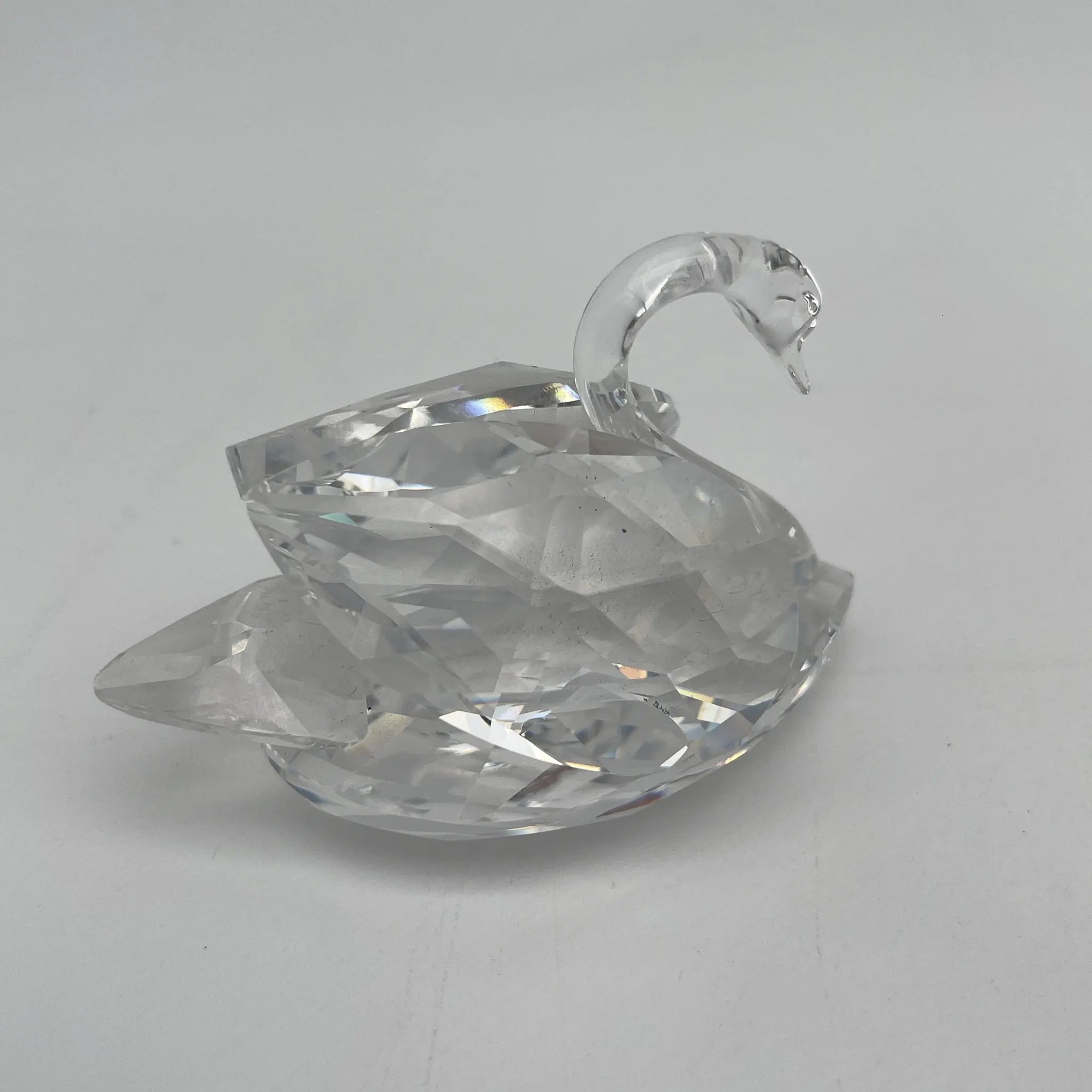 [Reuse] Figurine (crystal object) / Swarovski / Swan / Estimated 1990-2000s / Crystal glass / Austria / Faceted cut