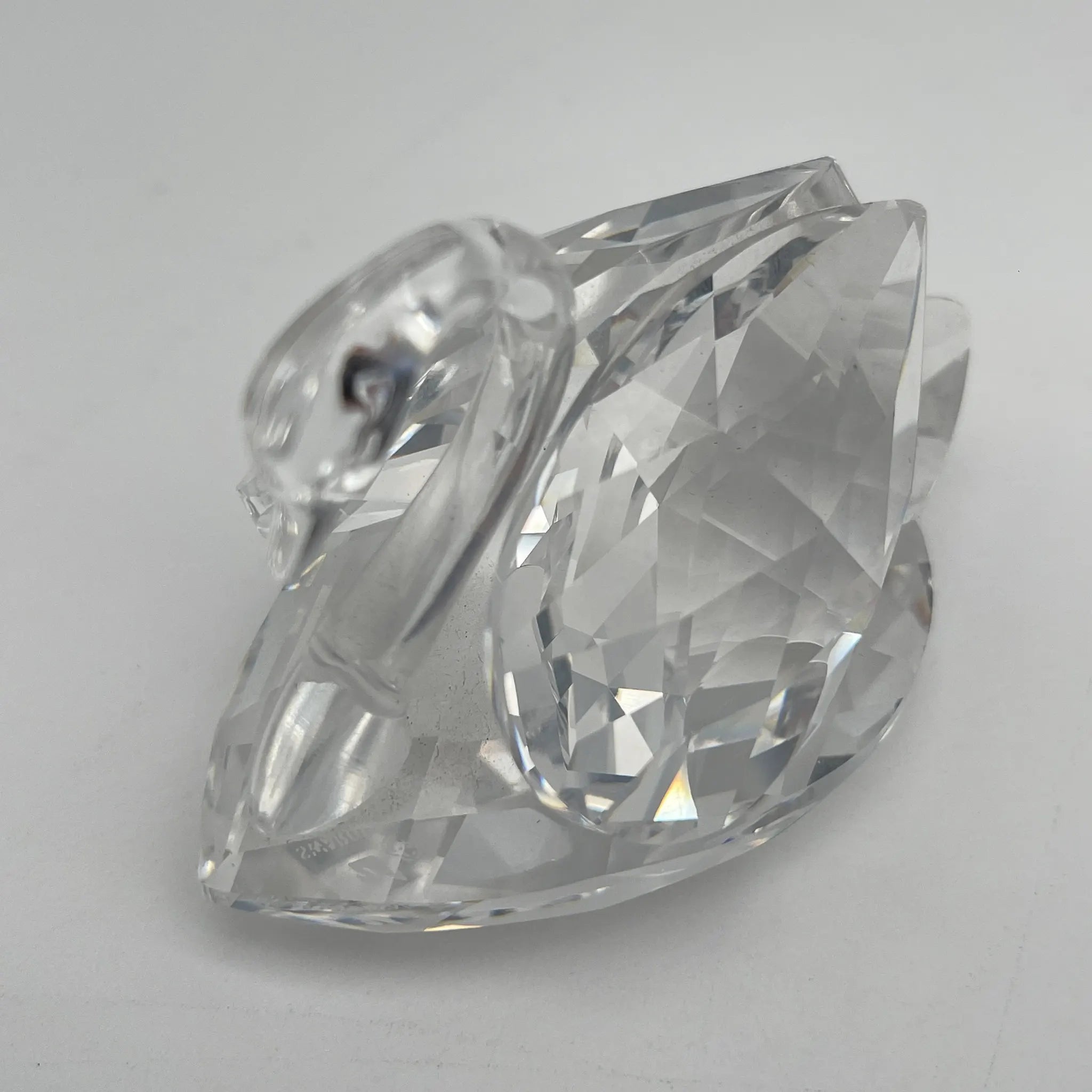 [Reuse] Figurine (crystal object) / Swarovski / Swan / Estimated 1990-2000s / Crystal glass / Austria / Faceted cut