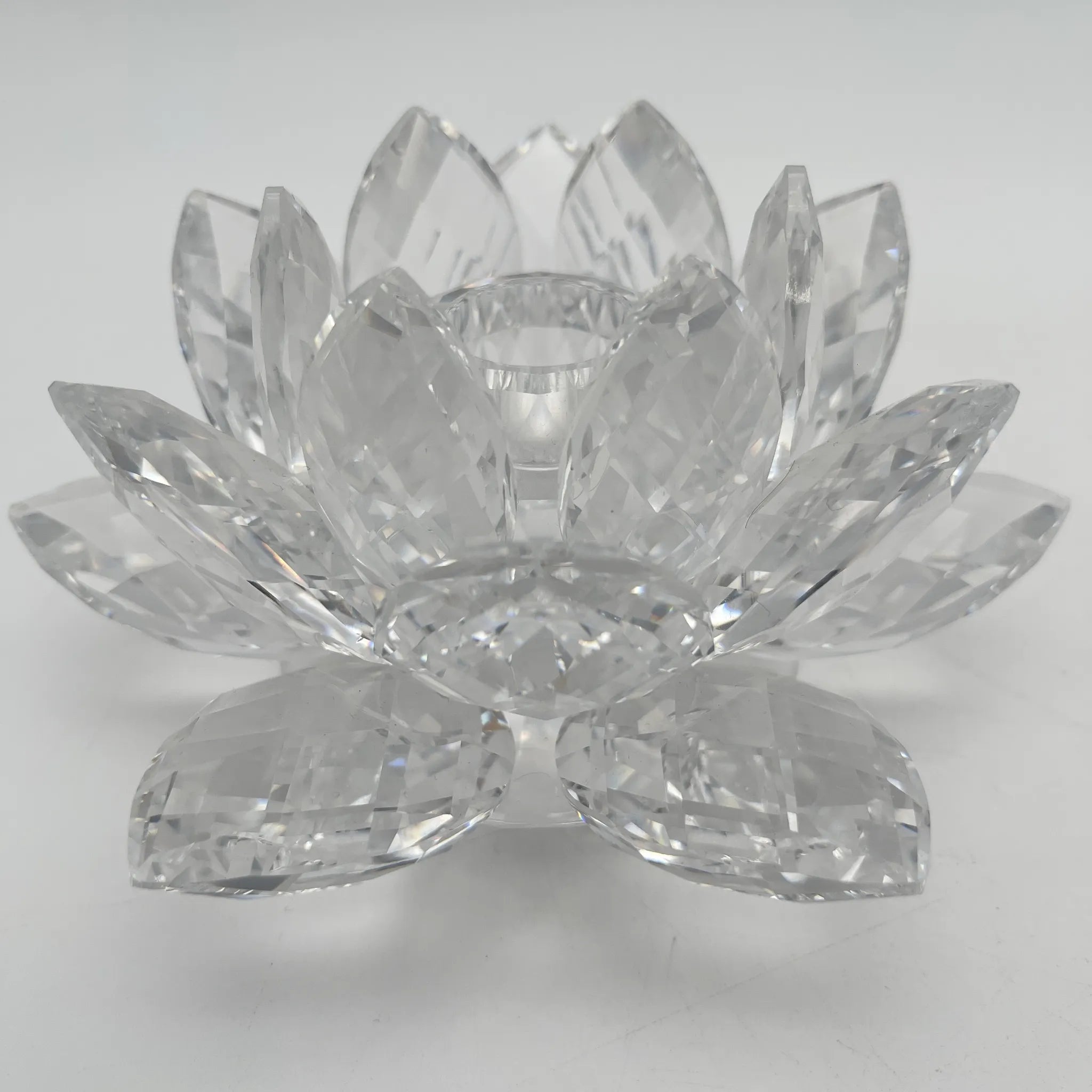 [Reuse] Candle holder (candelabra) / Swarovski / Lotus / Estimated 1990-2010s / Crystal glass / Austria / Faceted cut