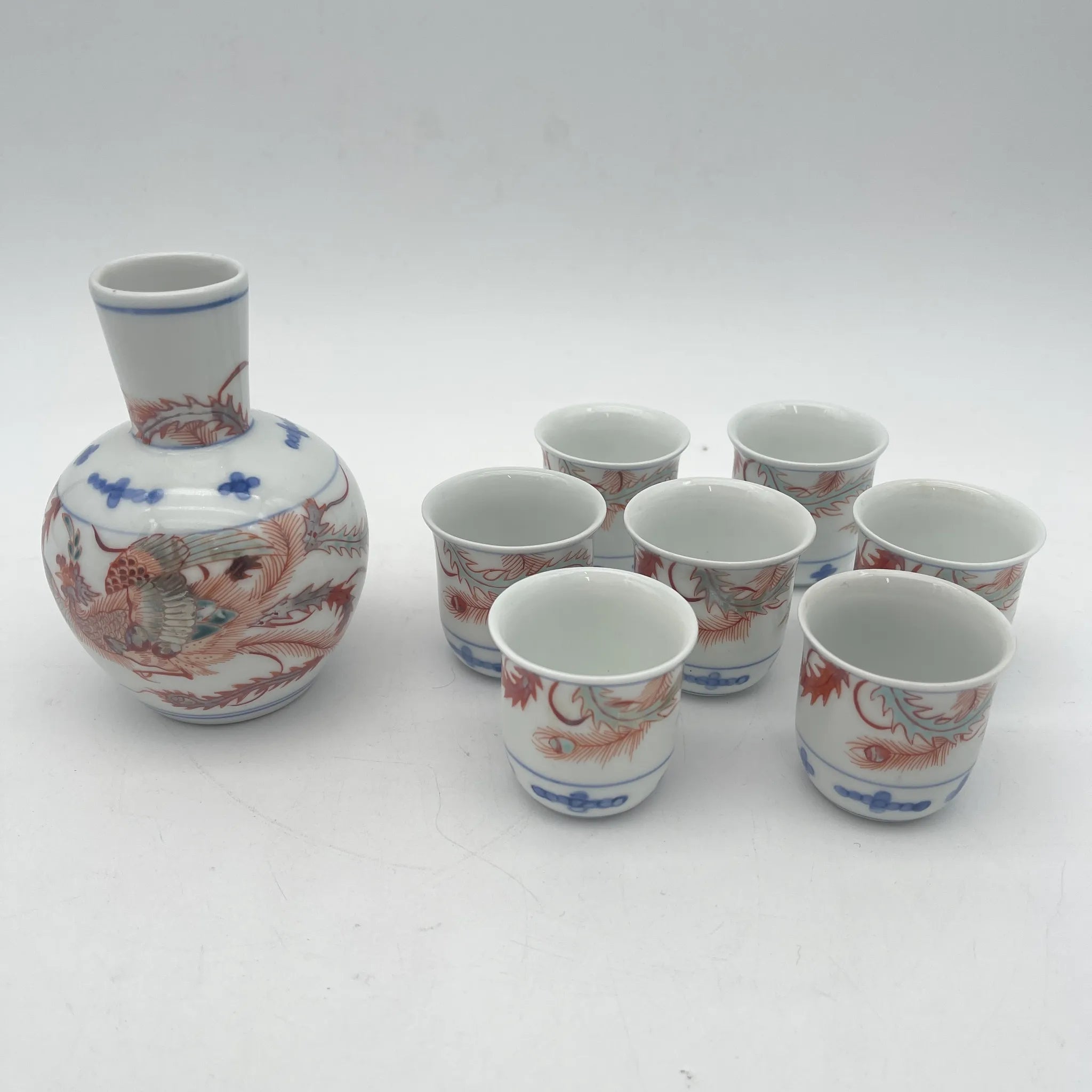 [Vintage] Sake bottle & choko 7P / Estimated late 20C / Porcelain / Japan / Phoenix