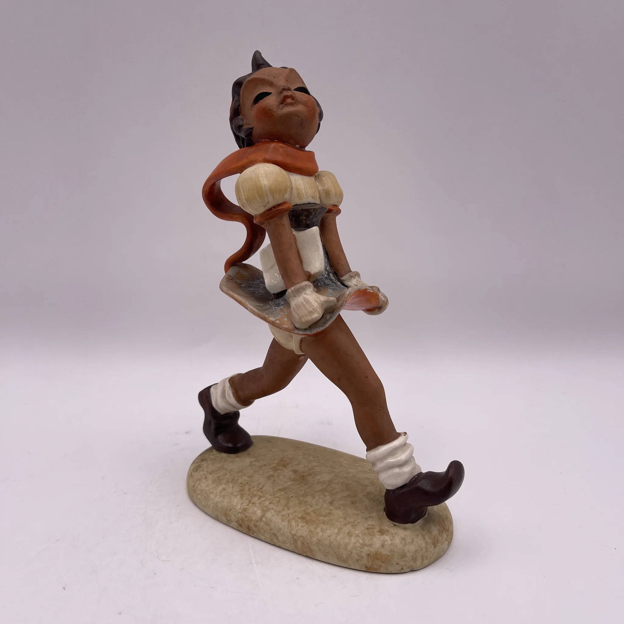 [Vintage] Figurine (ceramic doll) / Estimated mid-20C / Pottery / Japan / Hummel doll style