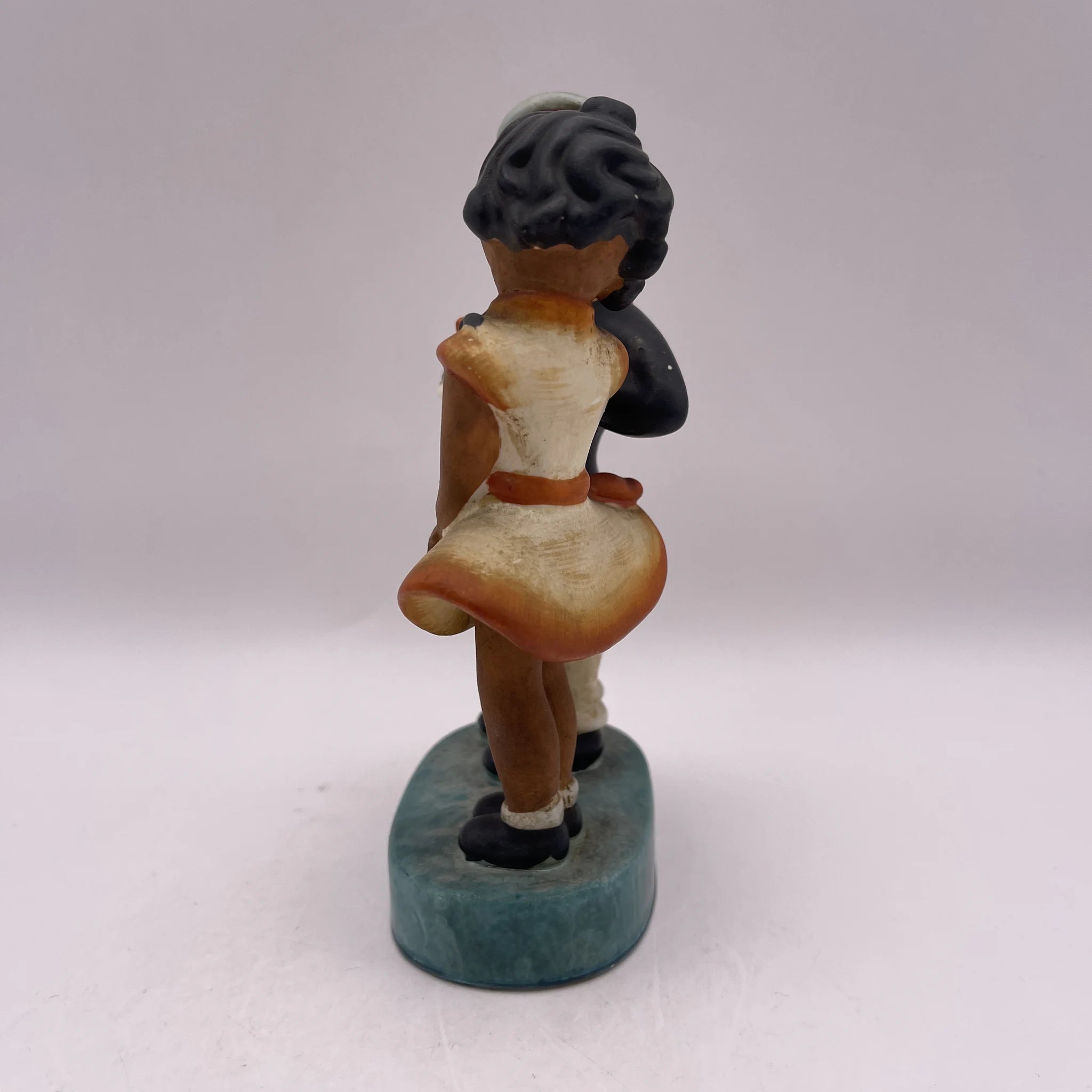 [Vintage] Figurine (ceramic doll) / Estimated mid-20C / Pottery / Japan / Hummel doll style