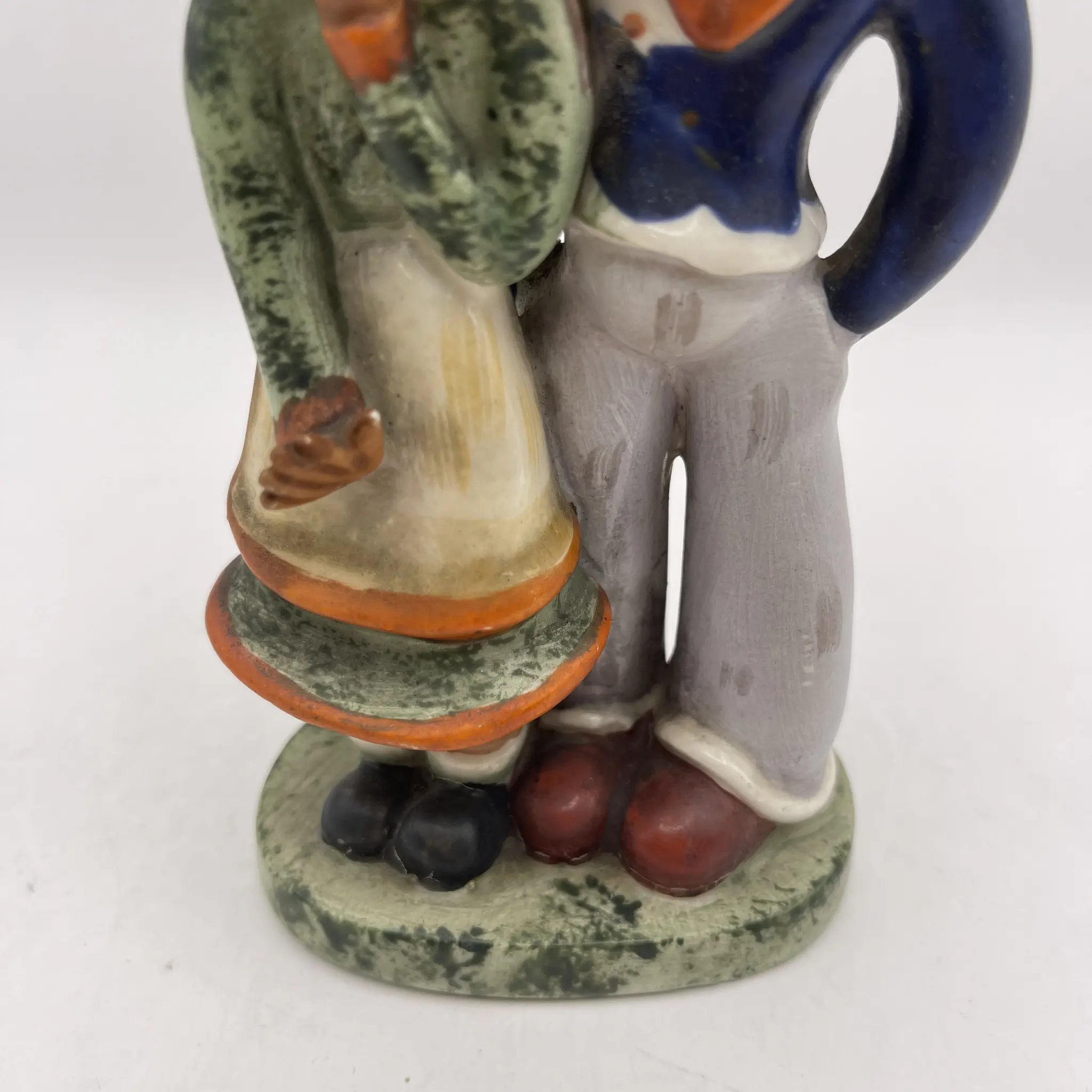 [Vintage] Figurine (ceramic doll) / Estimated mid-20C / Pottery / Japan / Hummel doll style