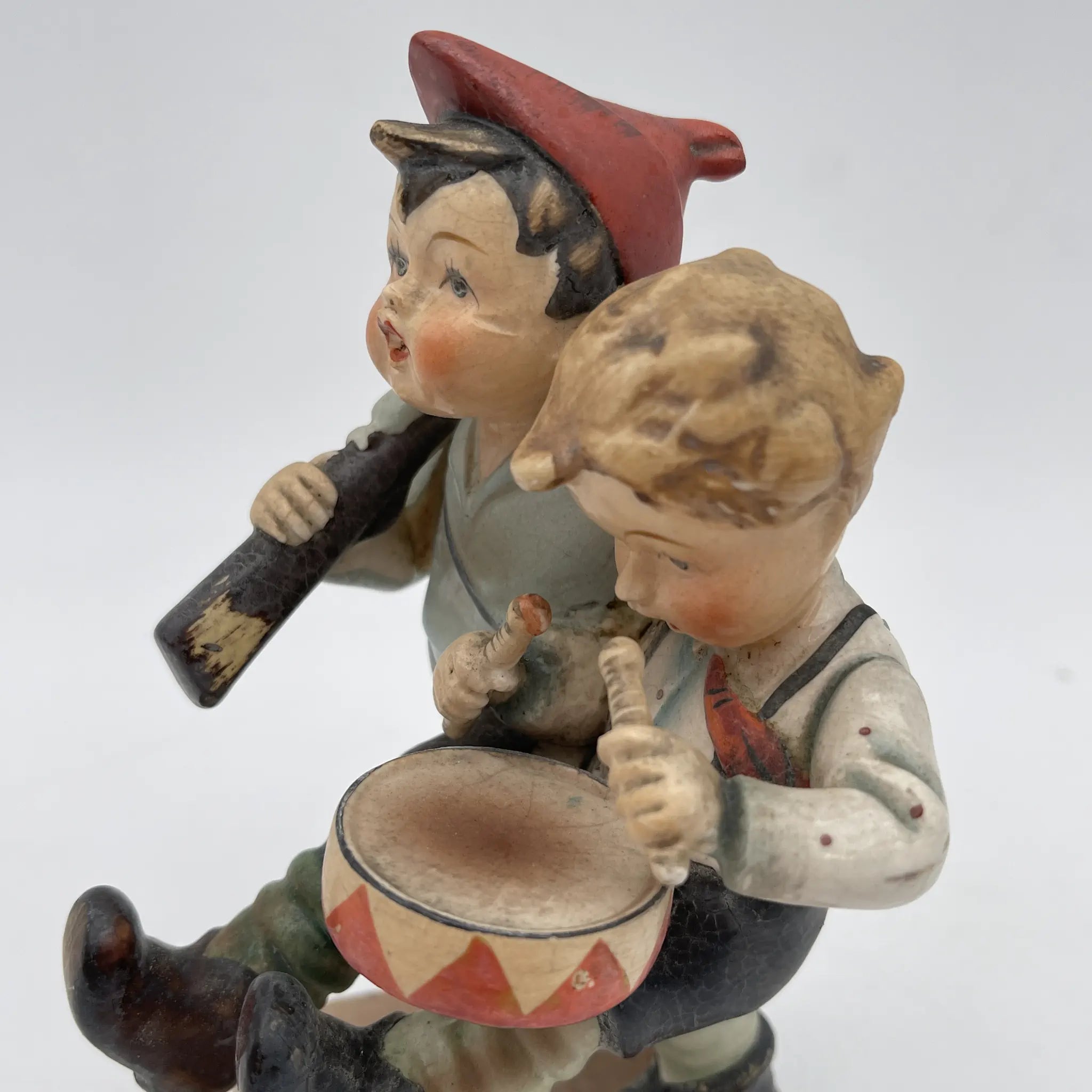 [Vintage] Figurine (ceramic doll) / Estimated mid-20C / Pottery / Japan / Hummel doll style