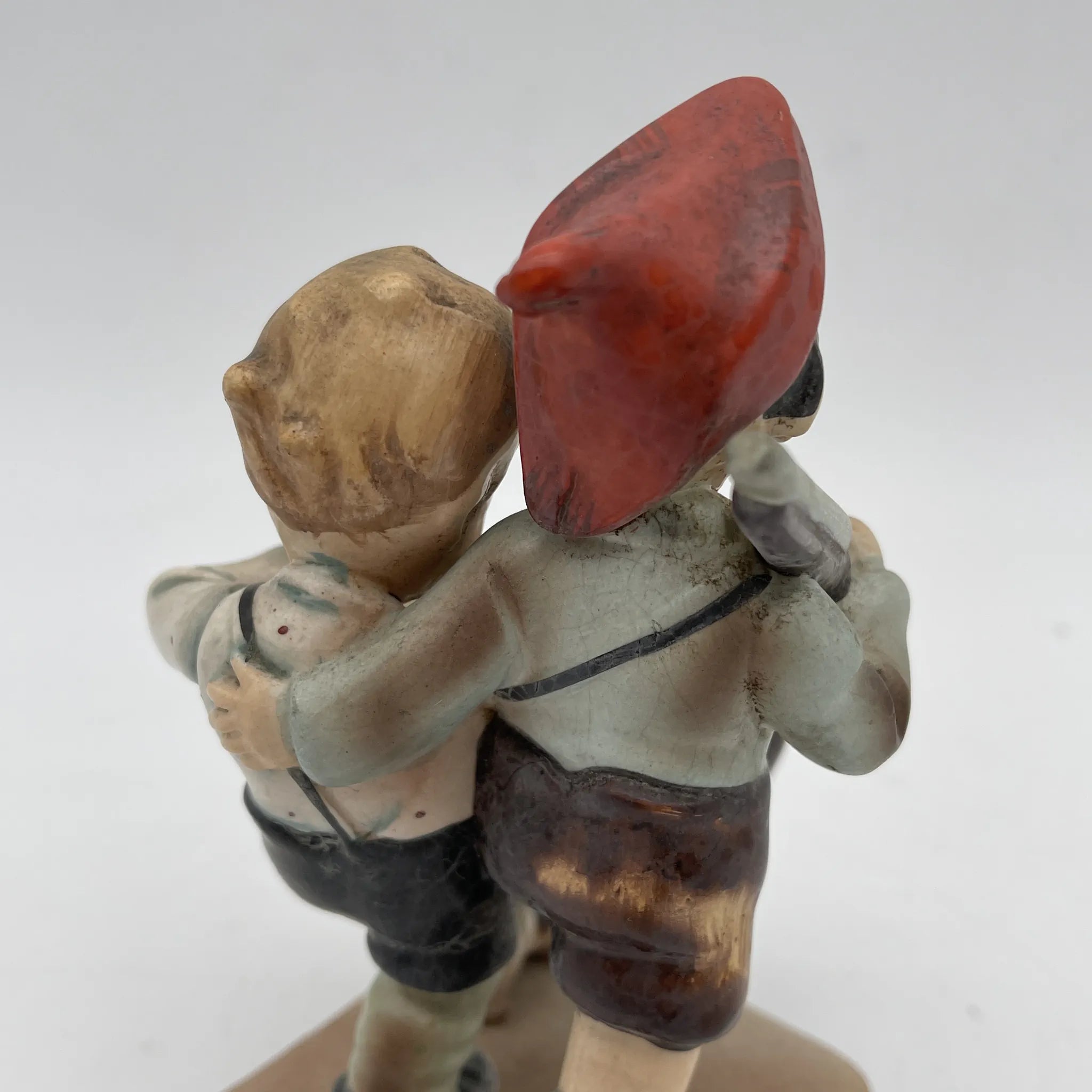 [Vintage] Figurine (ceramic doll) / Estimated mid-20C / Pottery / Japan / Hummel doll style