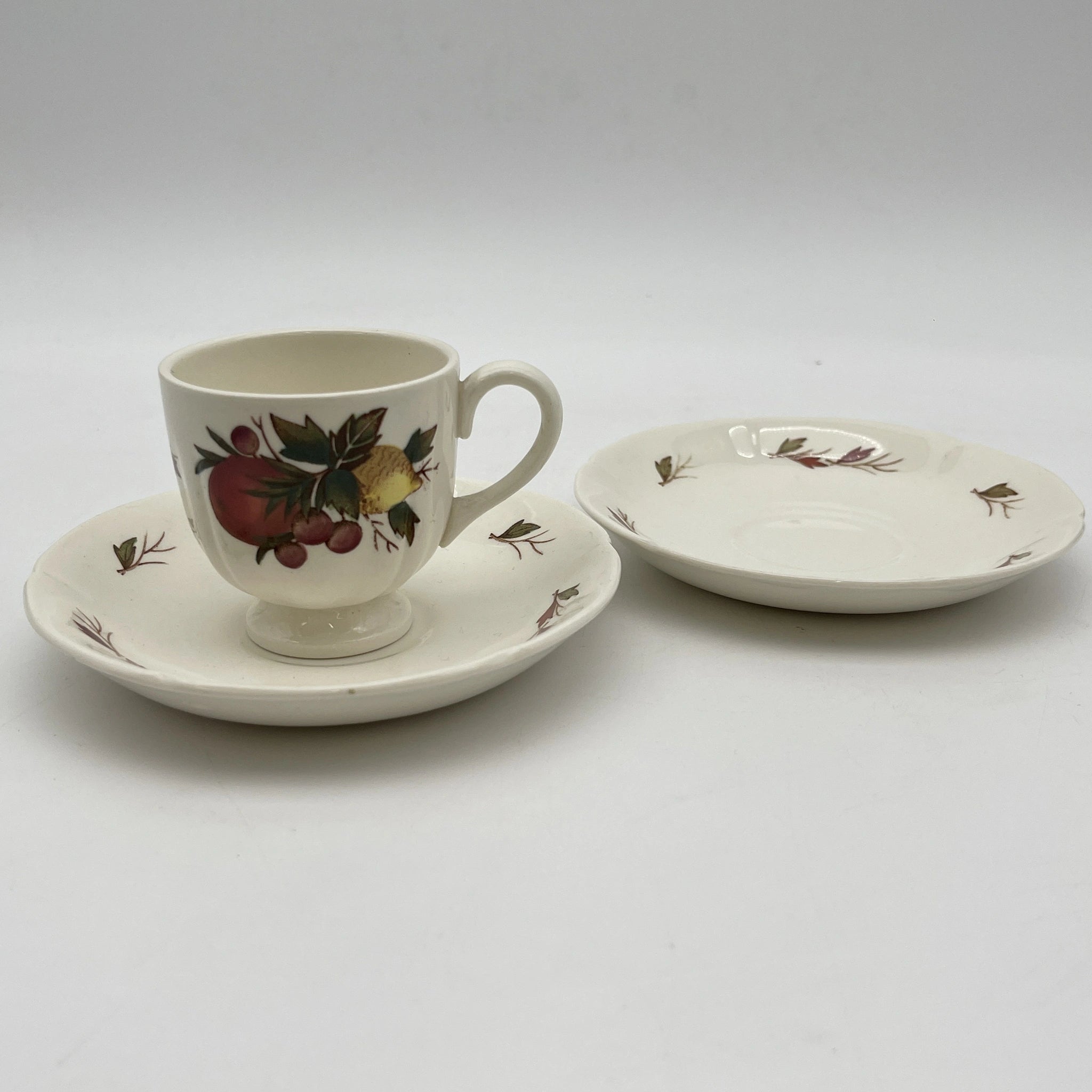 【复古】杯&碟子+备用碟子/ Wedgewood / Drury Lane /估计20c中期/陶器/英国