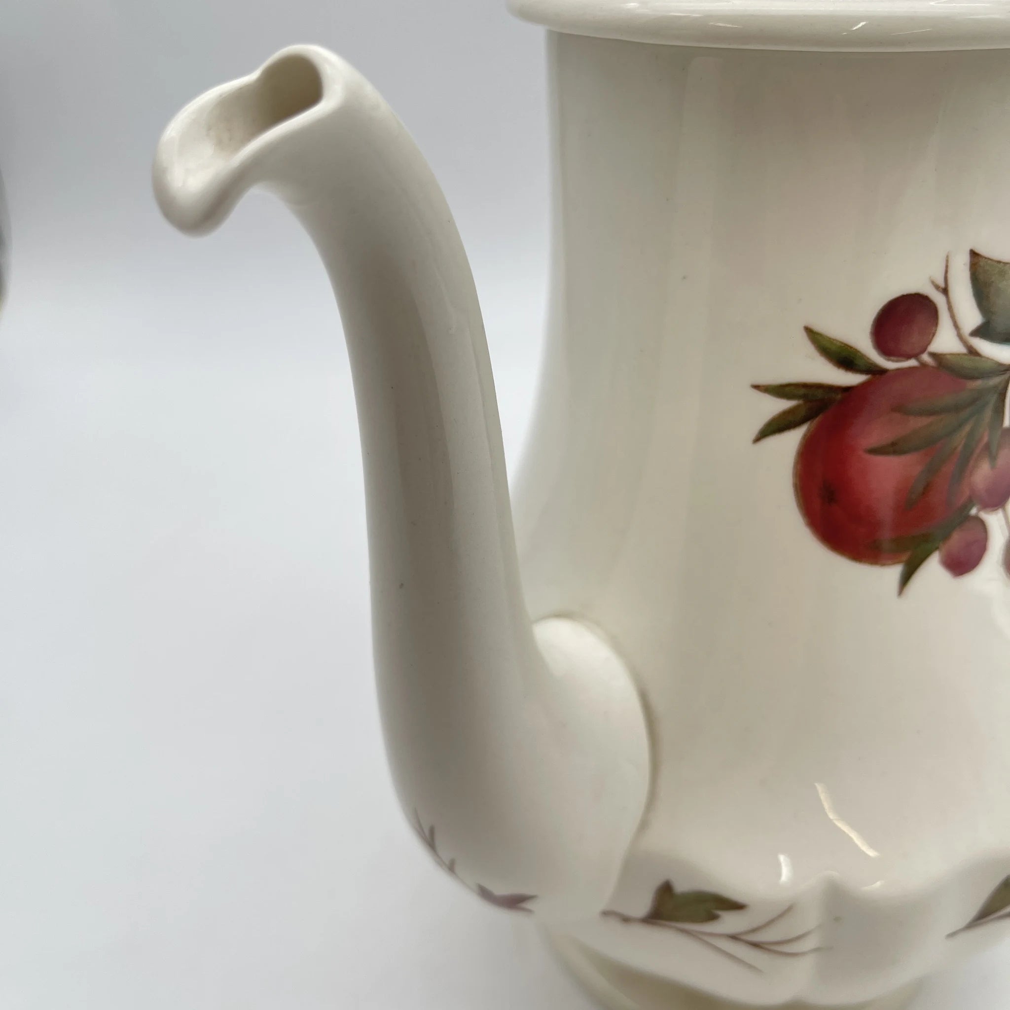 [Vintage] Coffee pot / Wedgewood / Drury Lane / Estimated mid-20C / Pottery / England