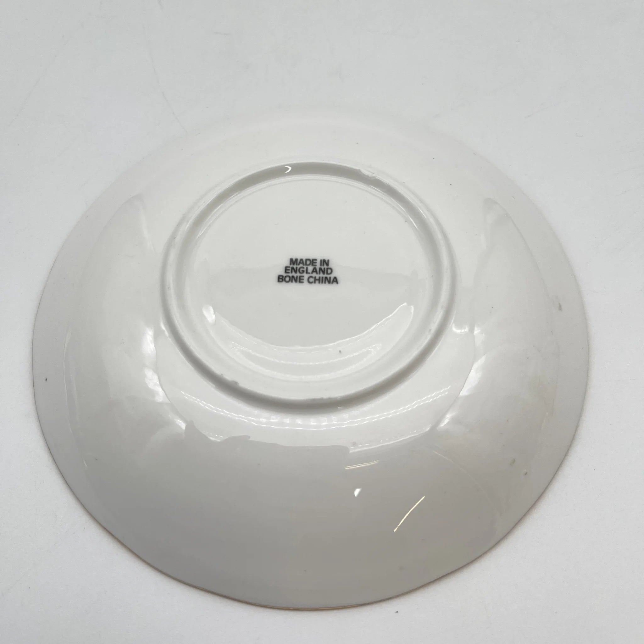 [Vintage] Cup & Saucer / The Queen's Silver Jubilee 1952-1977 / 1977 / Bone China / England / Queen Elizabeth II, Gold
