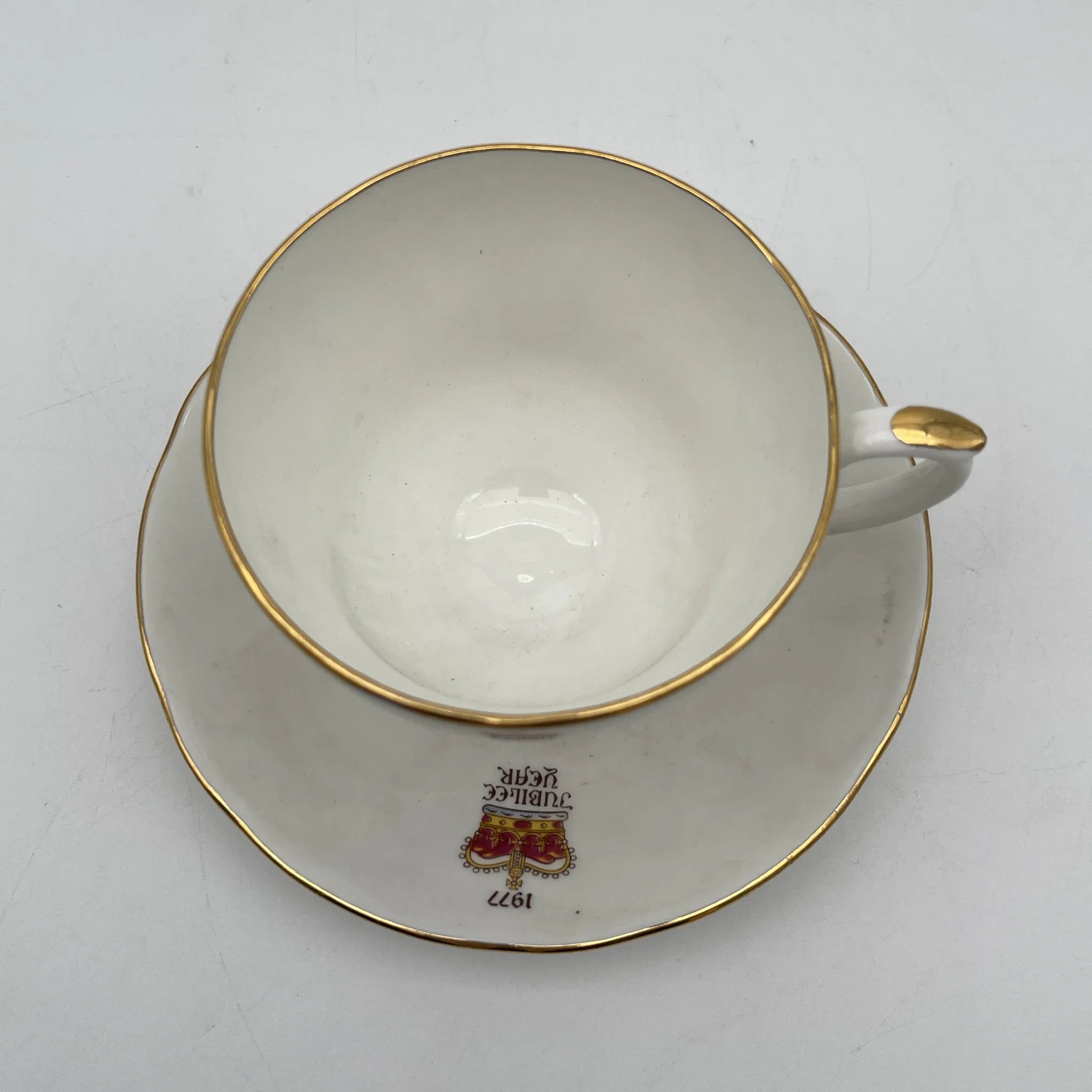 [Vintage] Cup & Saucer / The Queen's Silver Jubilee 1952-1977 / 1977 / Bone China / England / Queen Elizabeth II, Gold
