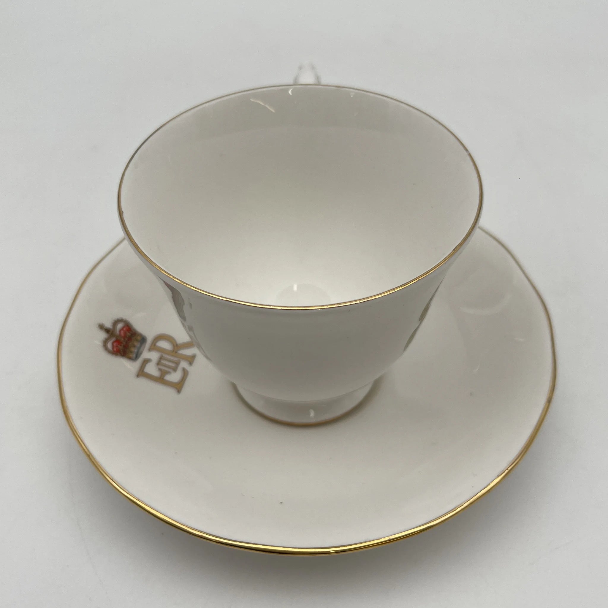 [Vintage] Cup & Saucer / Queen Anne / The Queen's Silver Jubilee 1952-1977 / 1977 / Bone China / England / Queen Elizabeth II, Gold