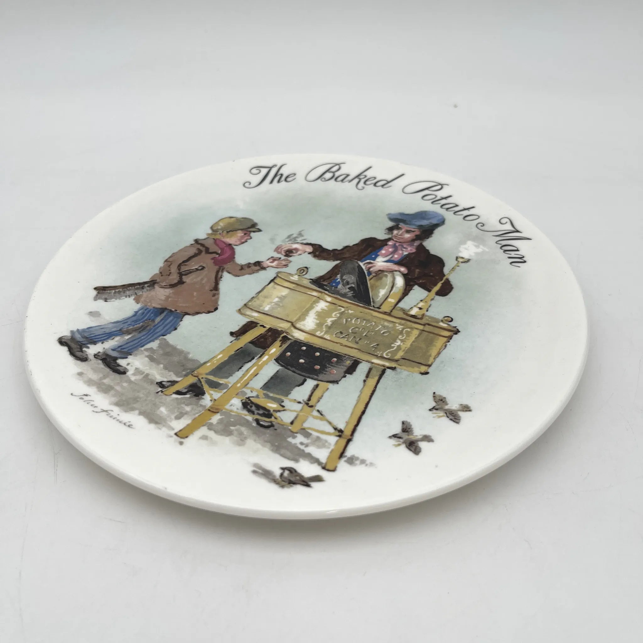 [Vintage] Dessert plate (medium plate) / Wedgewood / The Street Sellers of London / The Baked Potato Man / 1985 / Bone China / England