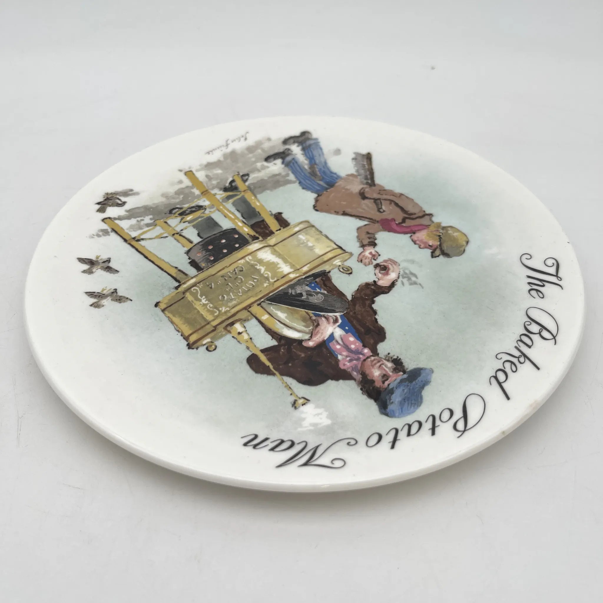 [Vintage] Dessert plate (medium plate) / Wedgewood / The Street Sellers of London / The Baked Potato Man / 1985 / Bone China / England