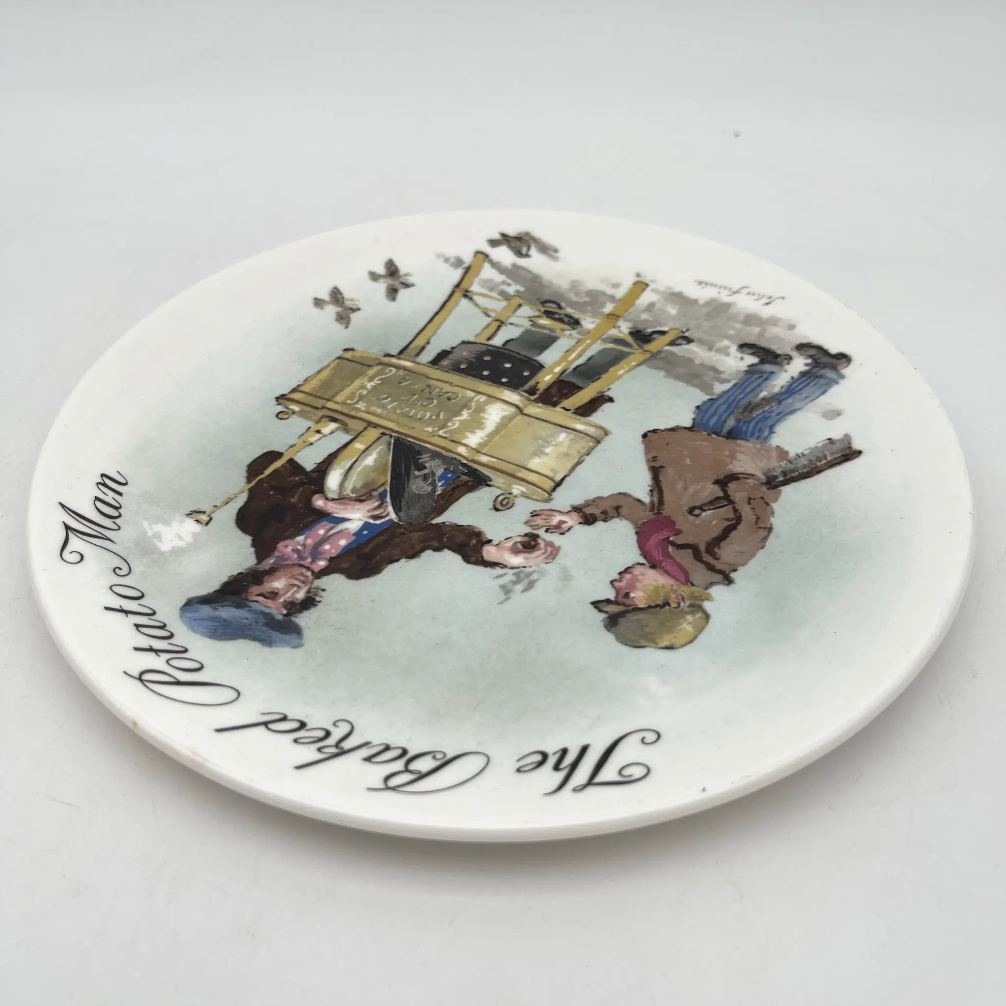 [Vintage] Dessert plate (medium plate) / Wedgewood / The Street Sellers of London / The Baked Potato Man / 1985 / Bone China / England