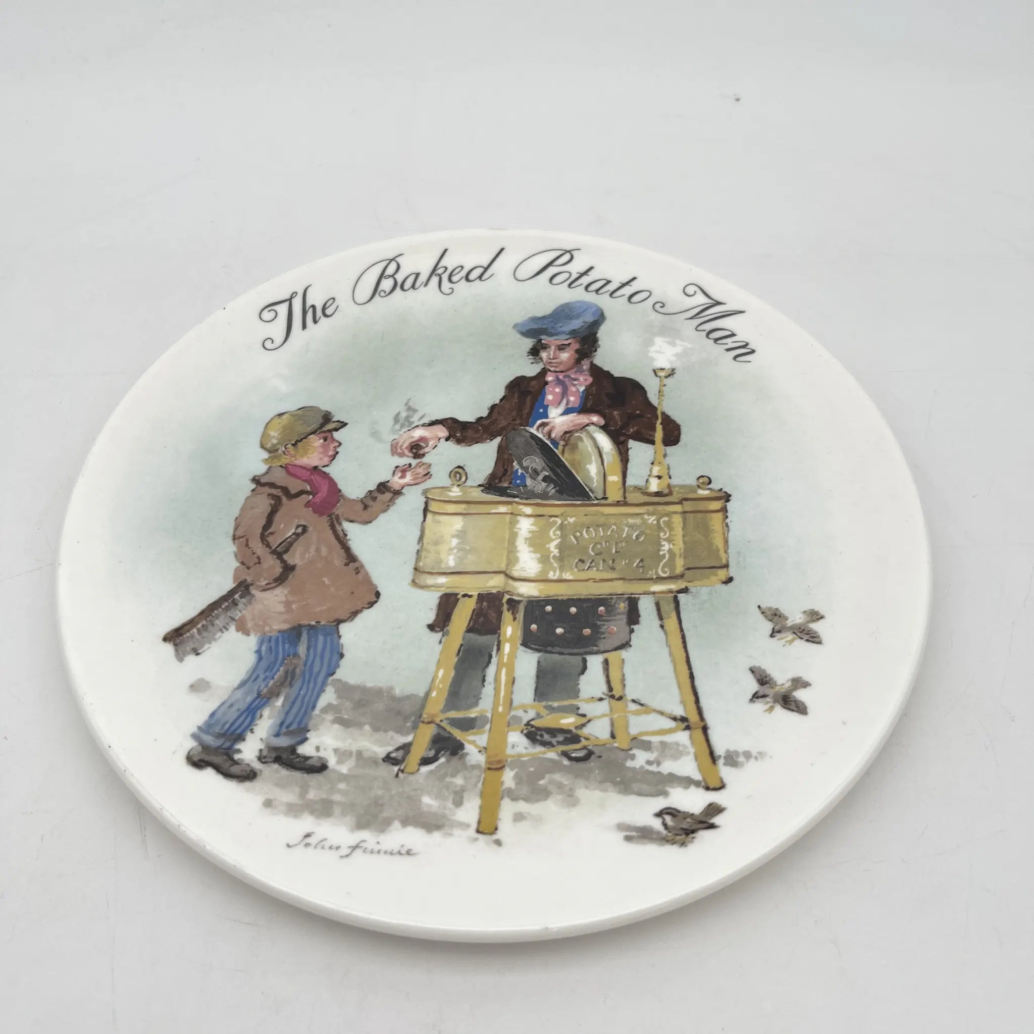 [Vintage] Dessert plate (medium plate) / Wedgewood / The Street Sellers of London / The Baked Potato Man / 1985 / Bone China / England