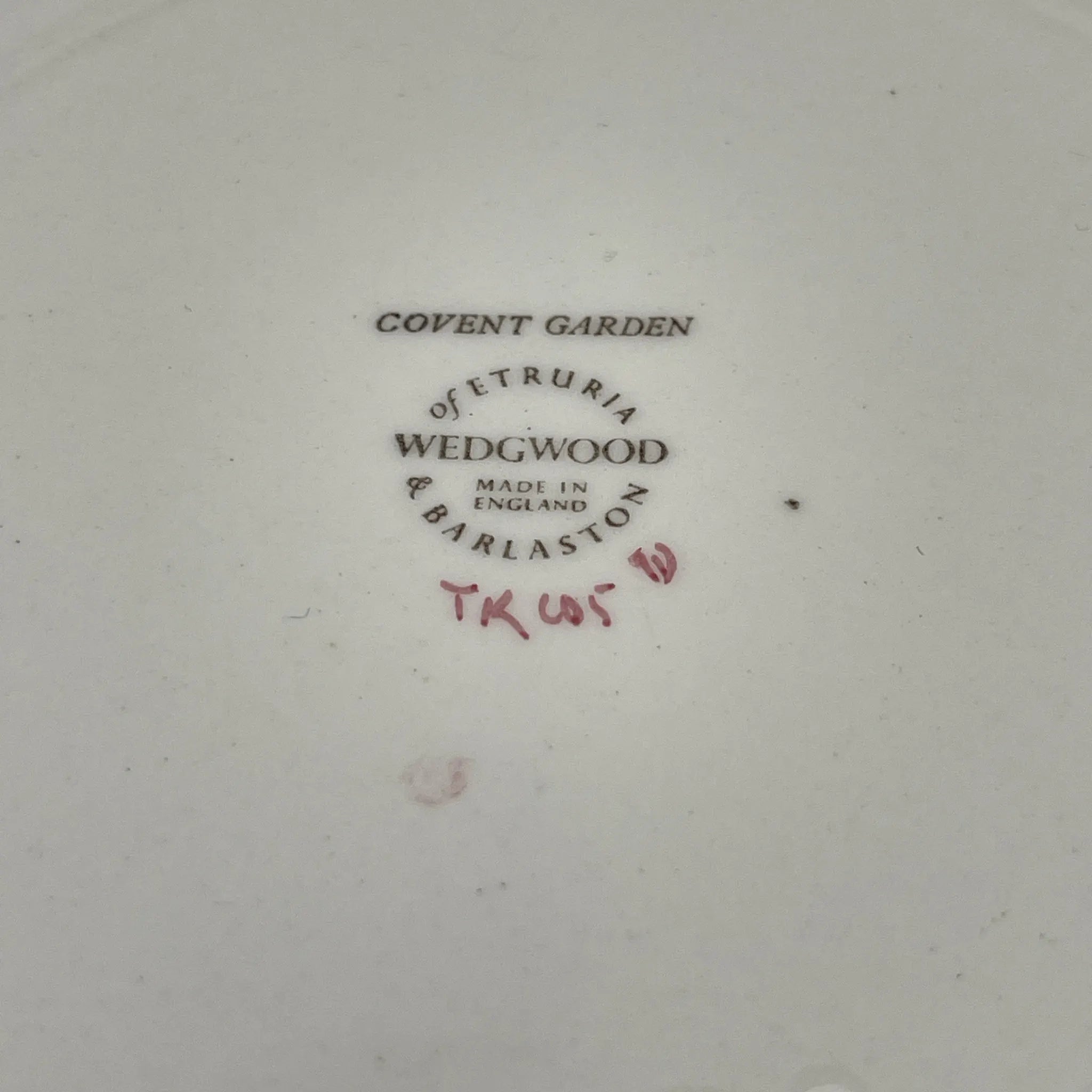 [Vintage] Butter plate (bean plate) / Wedgewood / Covent Garden / Estimated mid-20C / Pottery / England / Botanical art